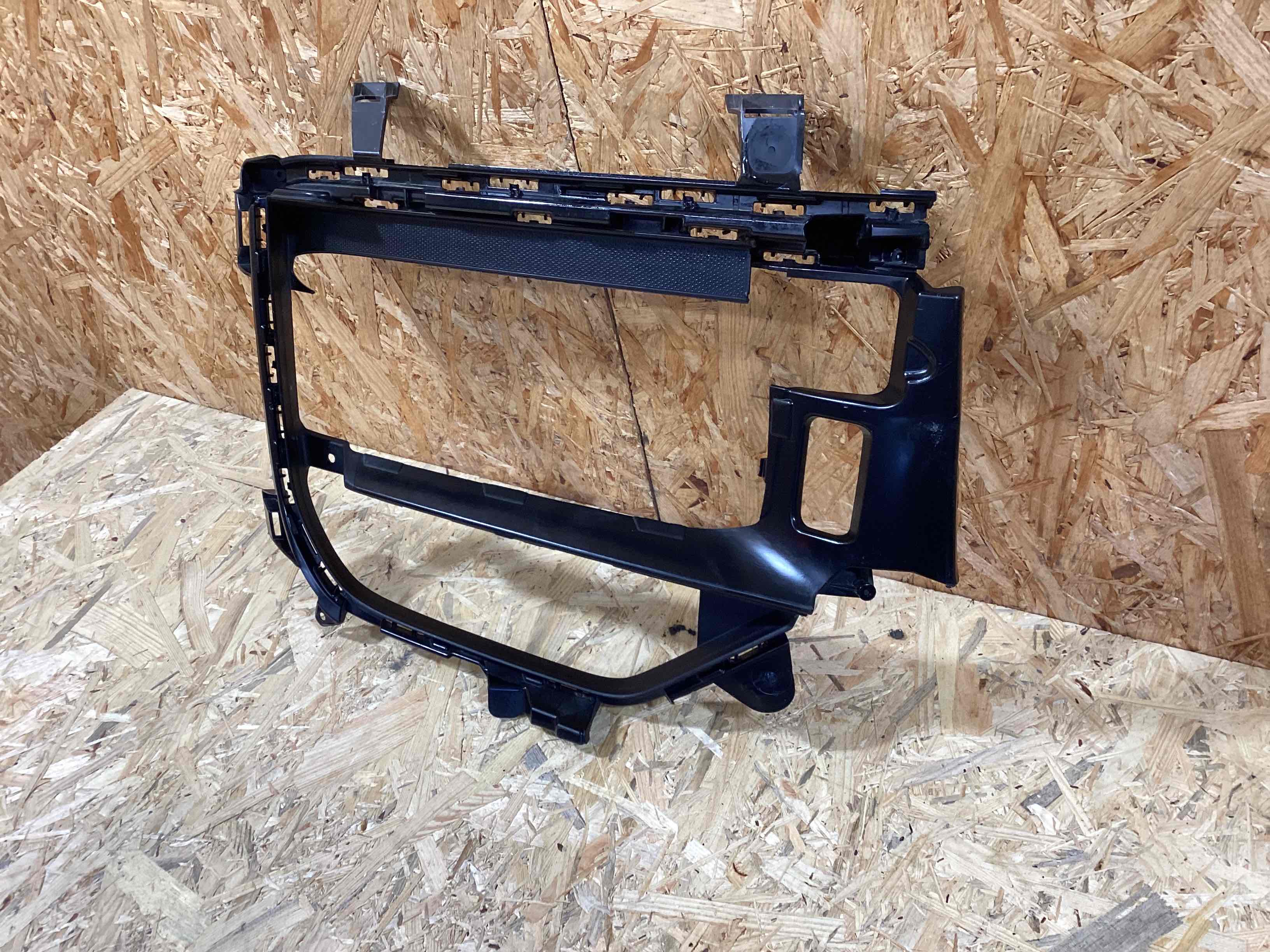 Заглушка, вставка (решетка) в бампер Porsche Cayenne 260326-122