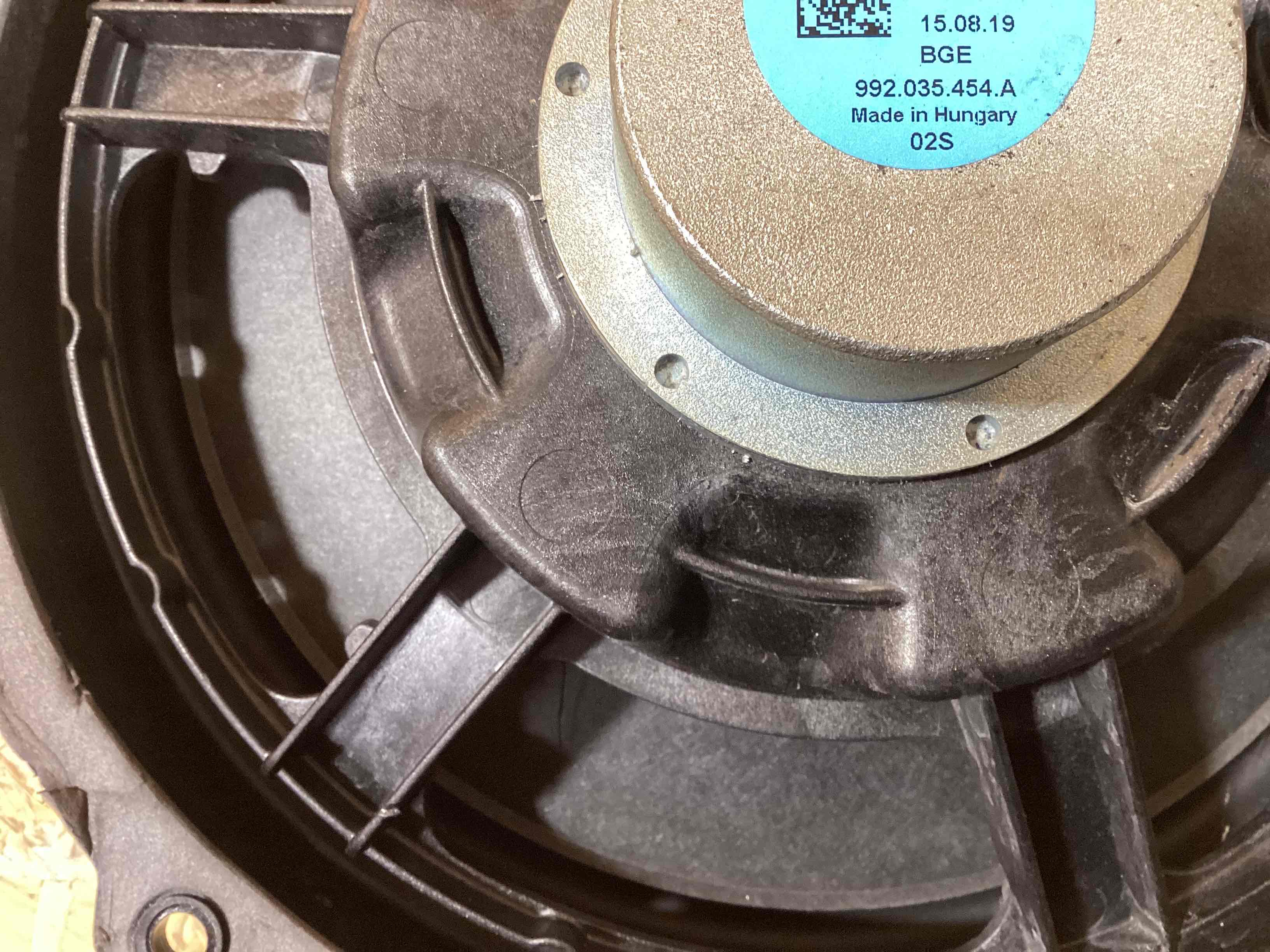 Динамик Porsche 911 260326-128