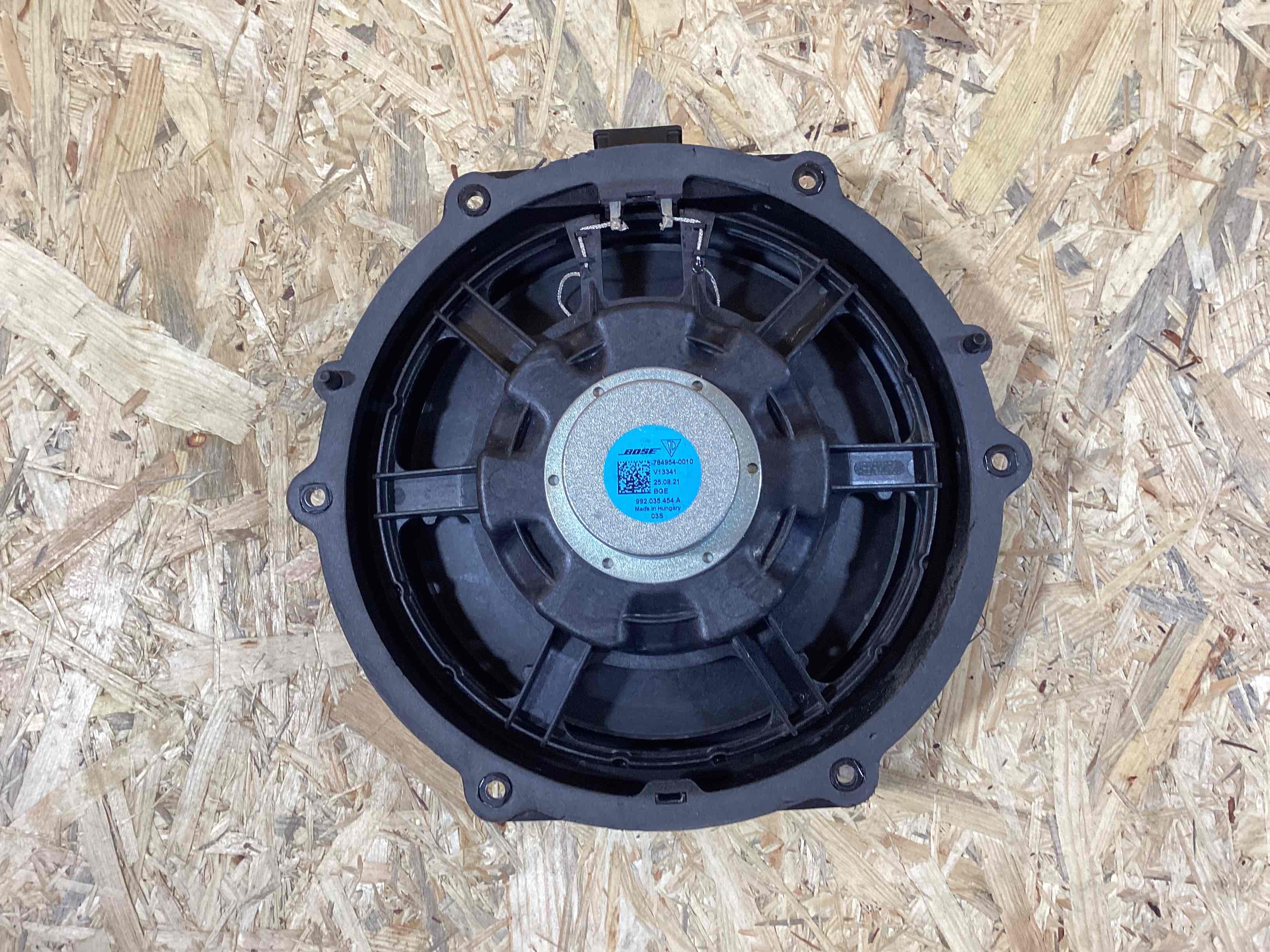 Динамик Porsche 911 260326-129