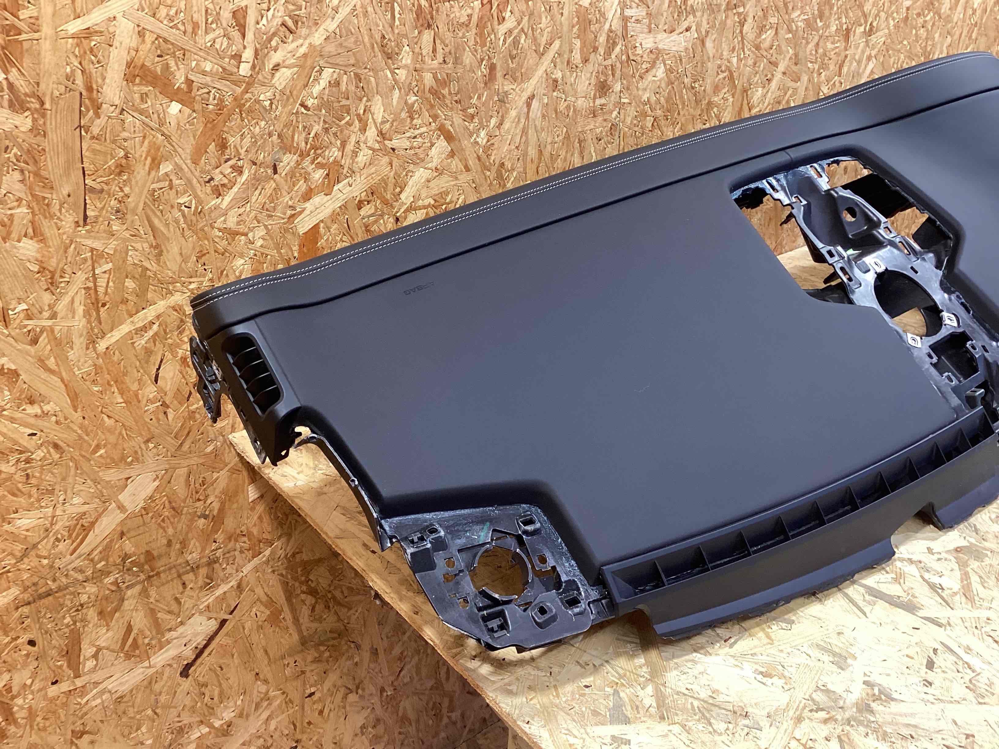 Панель передняя салона (торпедо) Porsche Cayenne 260326-130