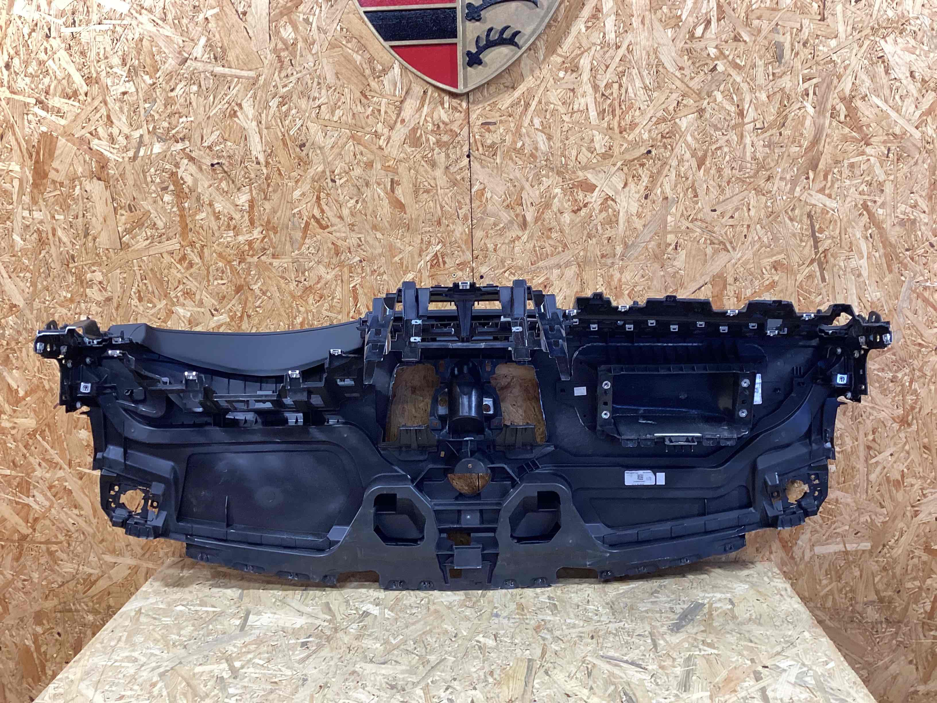 Панель передняя салона (торпедо) Porsche Cayenne 260326-130