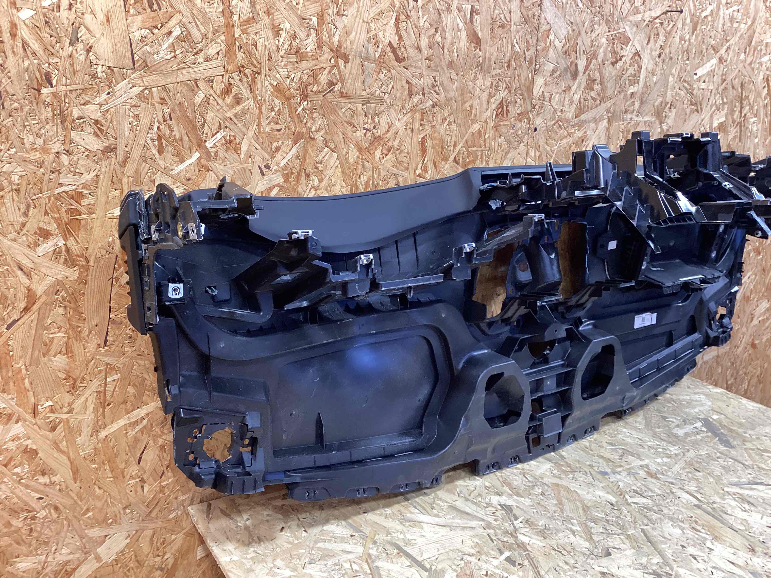 Панель передняя салона (торпедо) Porsche Cayenne 260326-130