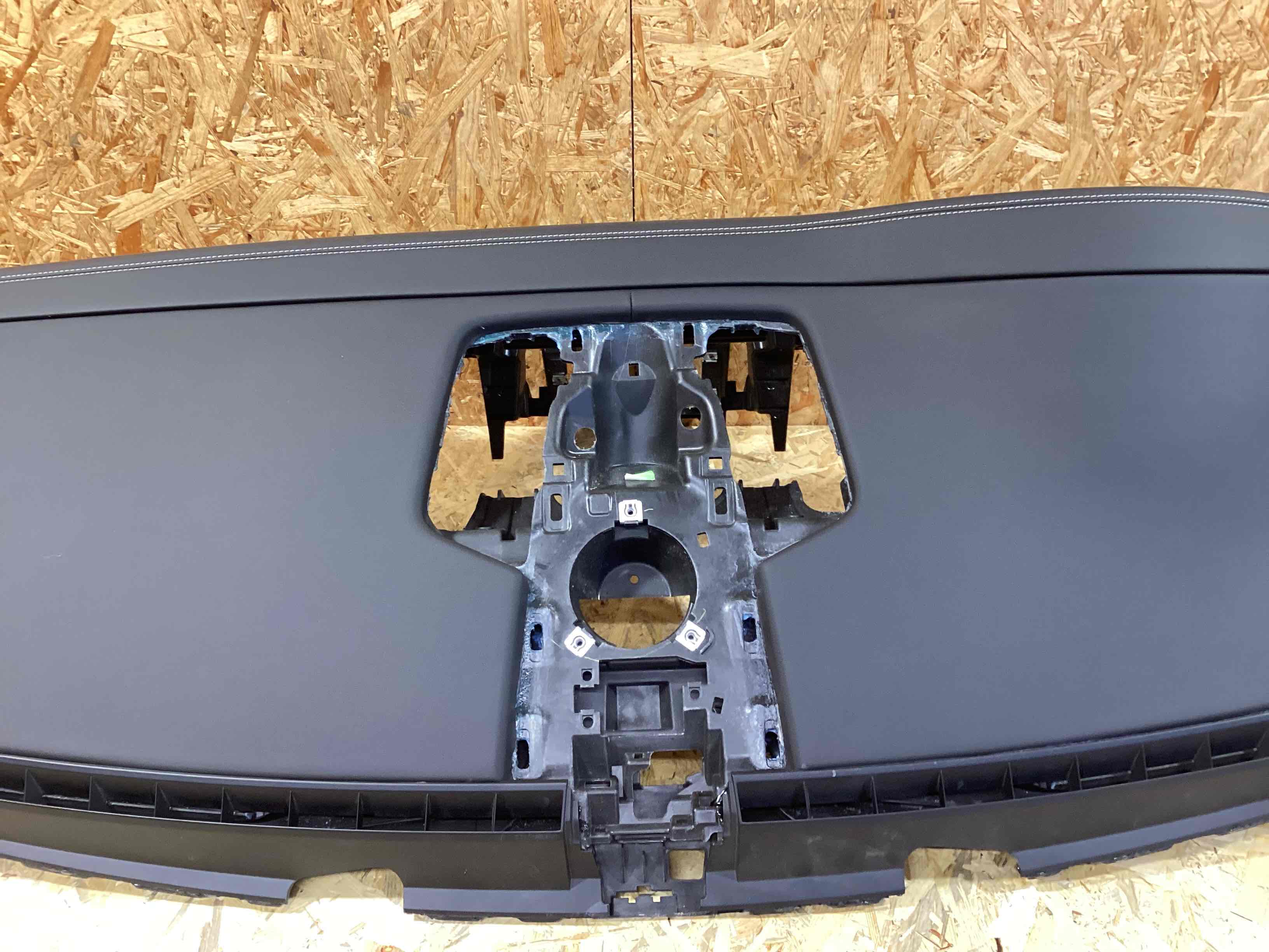 Панель передняя салона (торпедо) Porsche Cayenne 260326-130