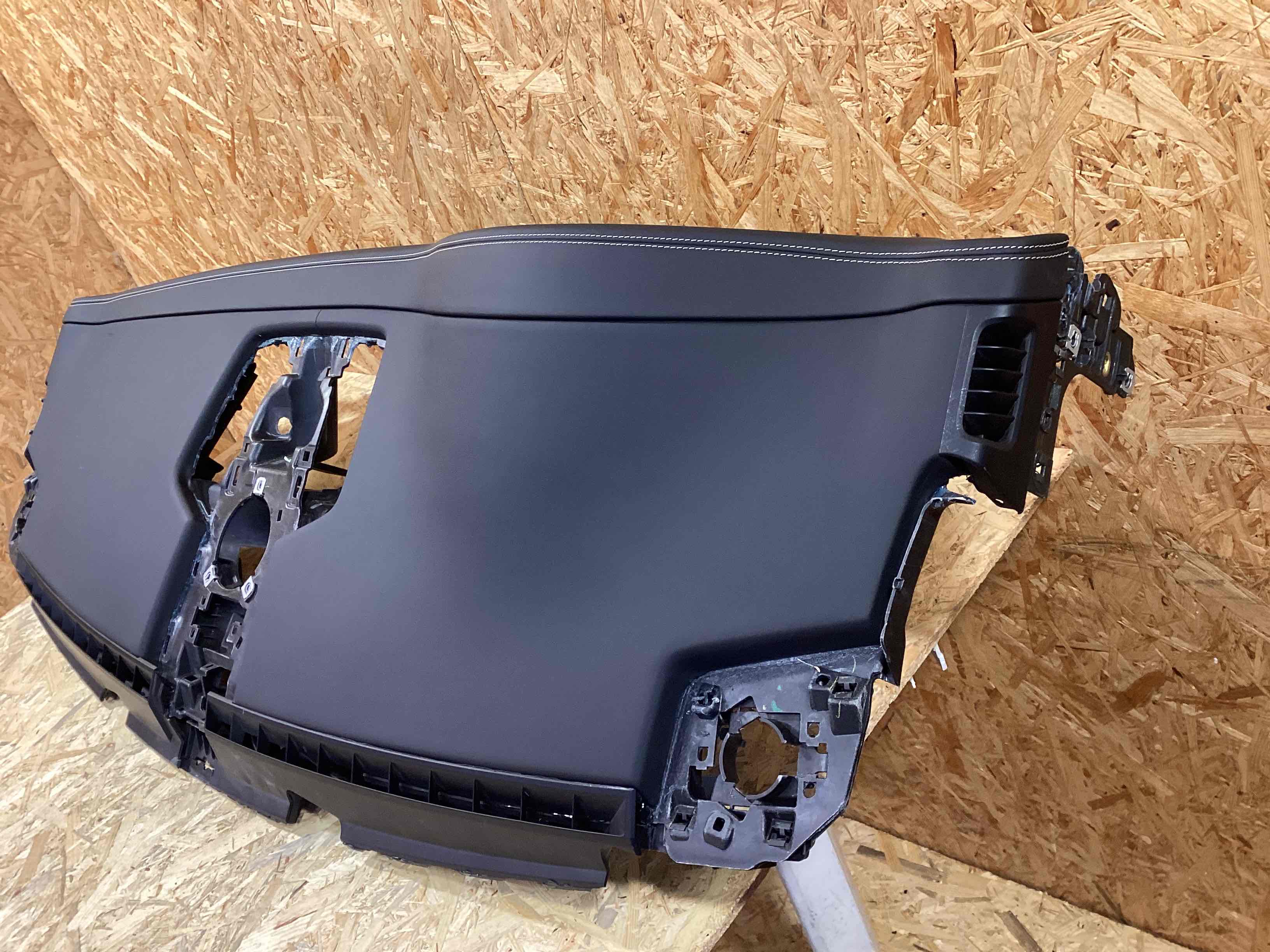 Панель передняя салона (торпедо) Porsche Cayenne 260326-130