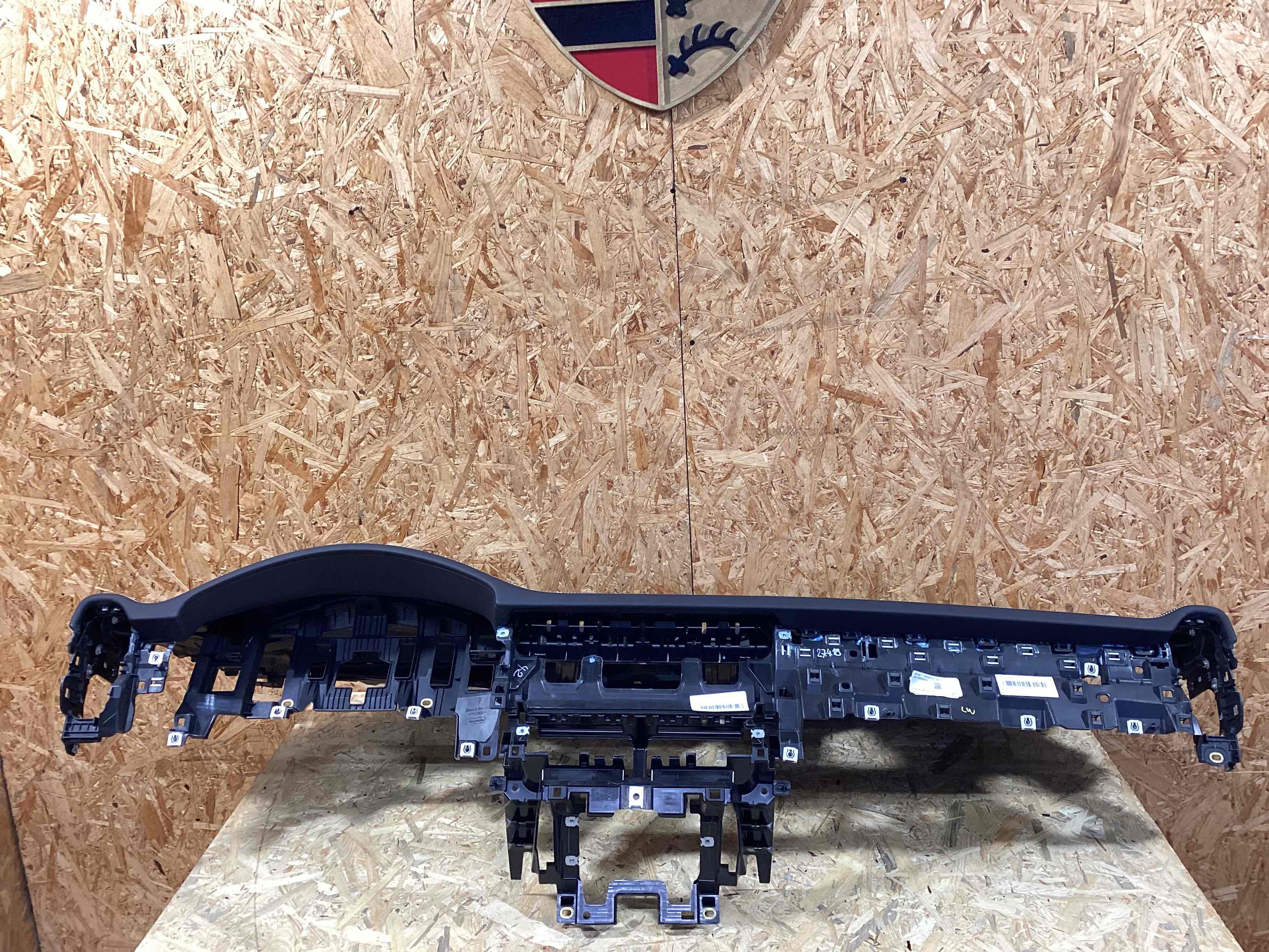 Панель передняя салона (торпедо) Porsche Cayenne 260326-130