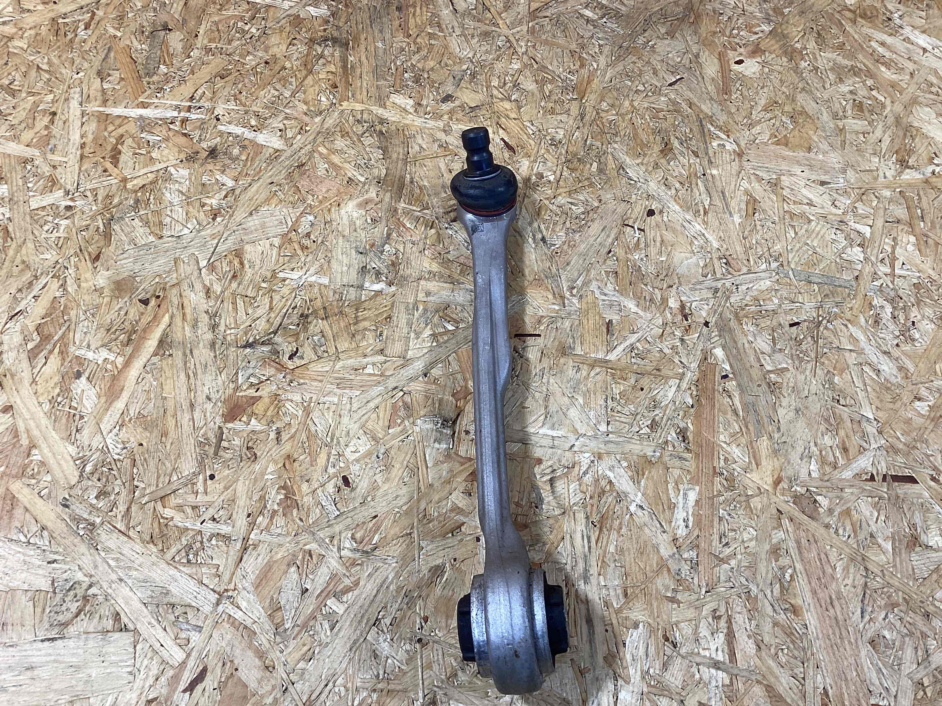 Тяга (разное) Porsche Cayenne 260925-101