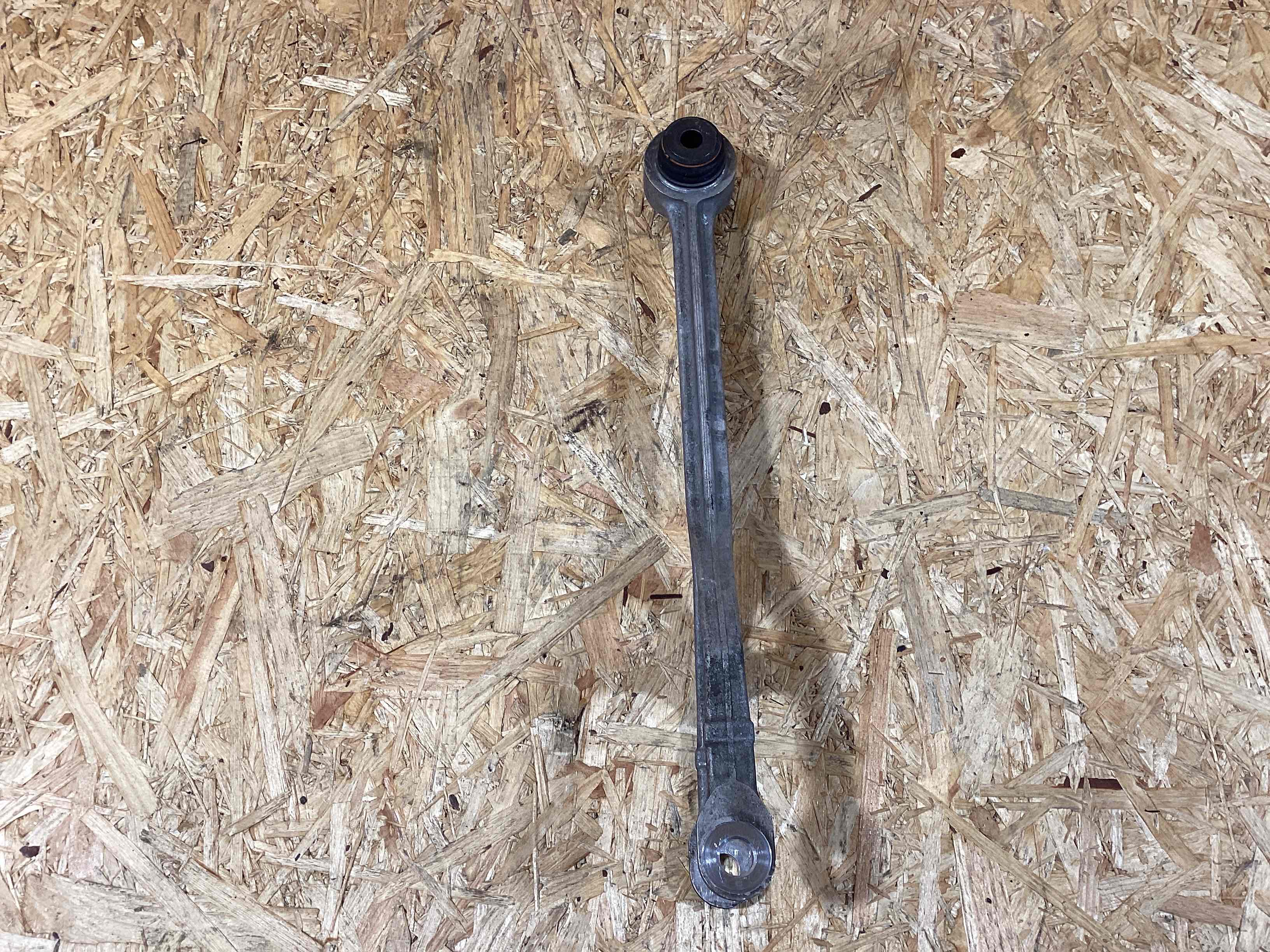 Рычаг задний Porsche 911 260925-104