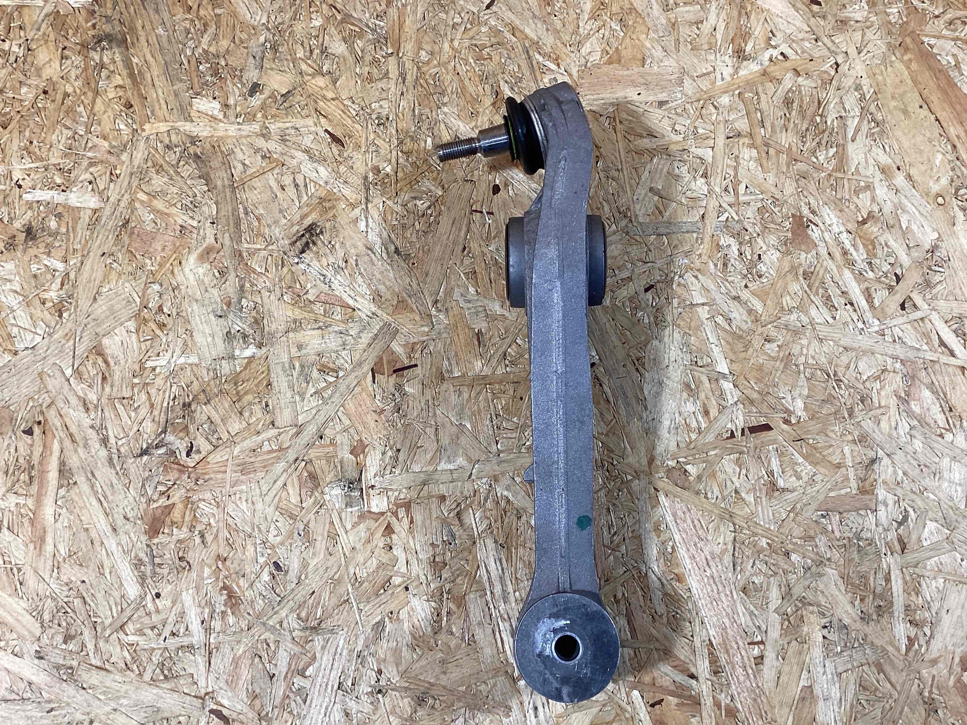 Рычаг передний левый Porsche 911 260925-105