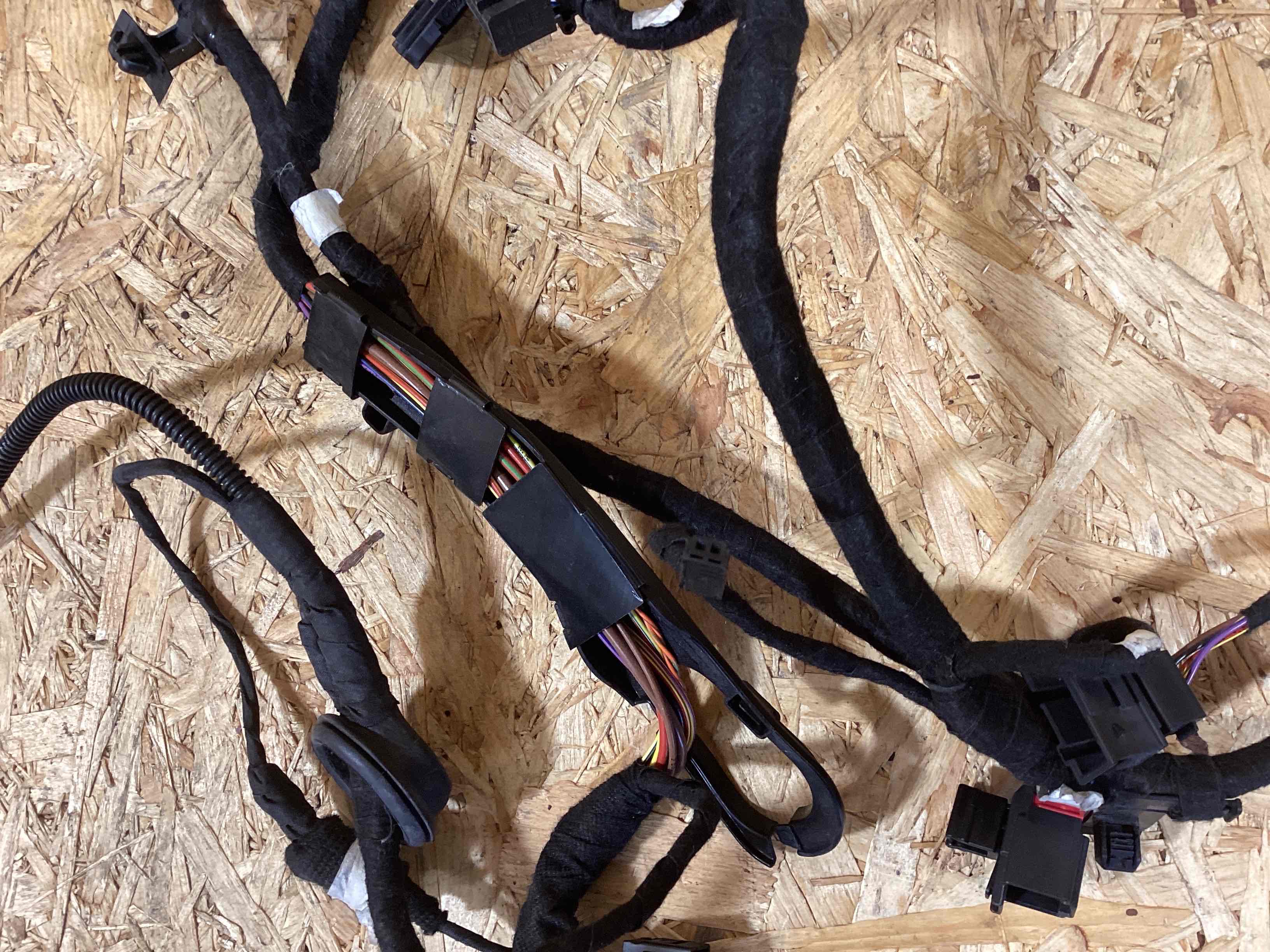 Электропроводка (коса) Porsche Macan 260925-112