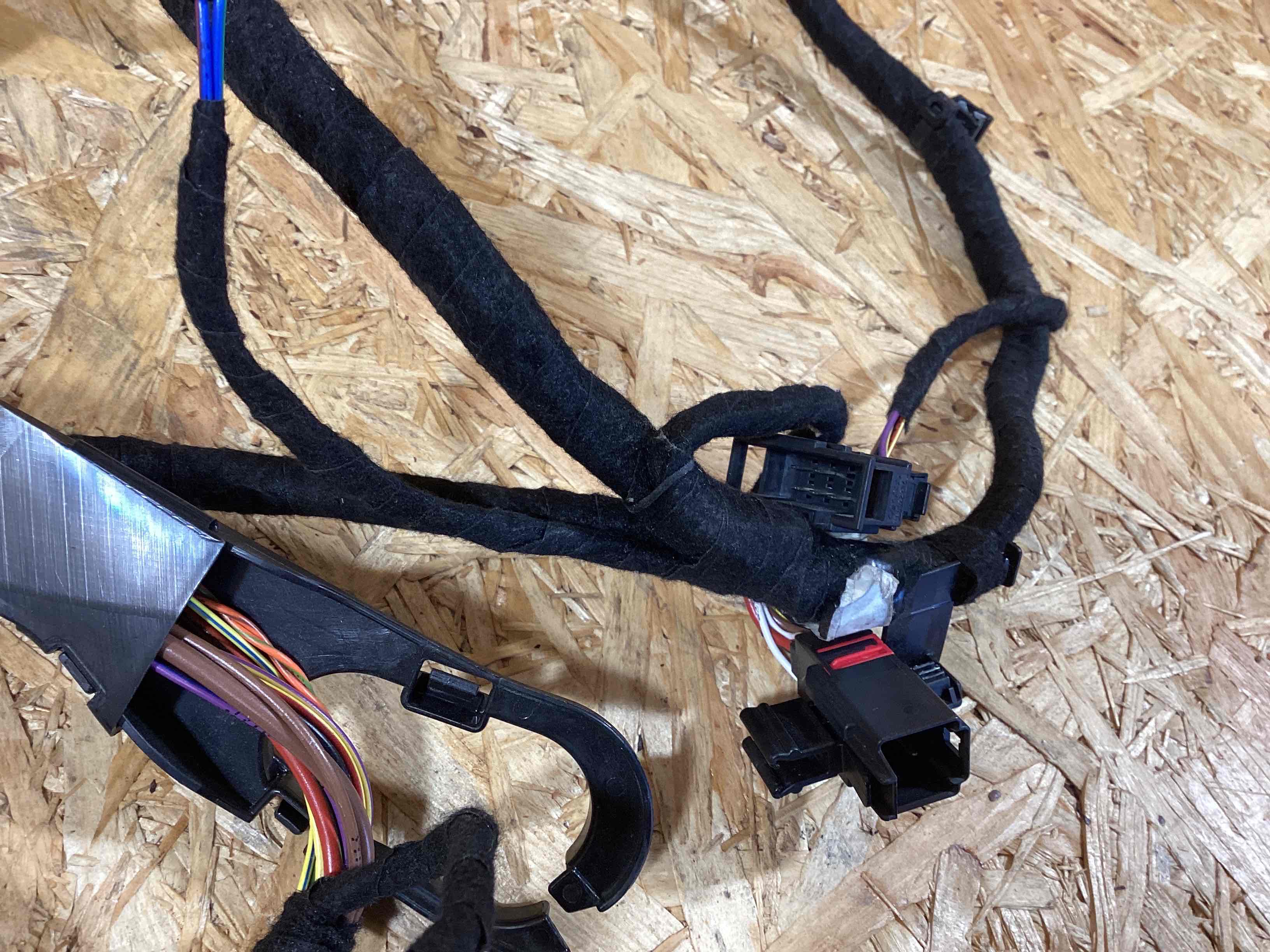 Электропроводка (коса) Porsche Macan 260925-112