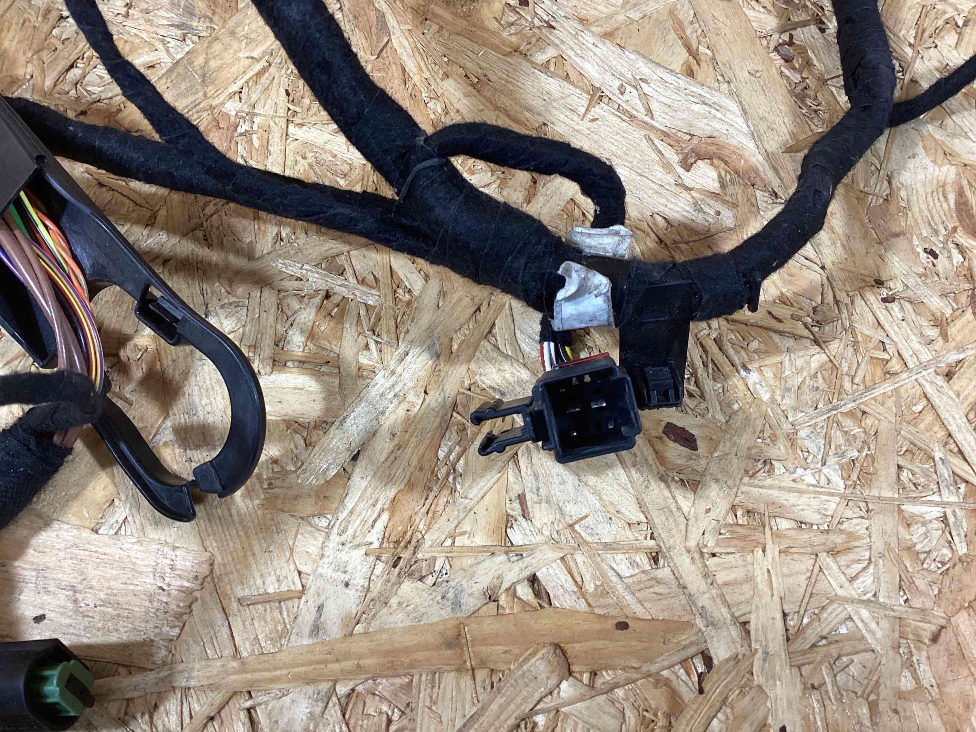 Электропроводка (коса) Porsche Macan 260925-112