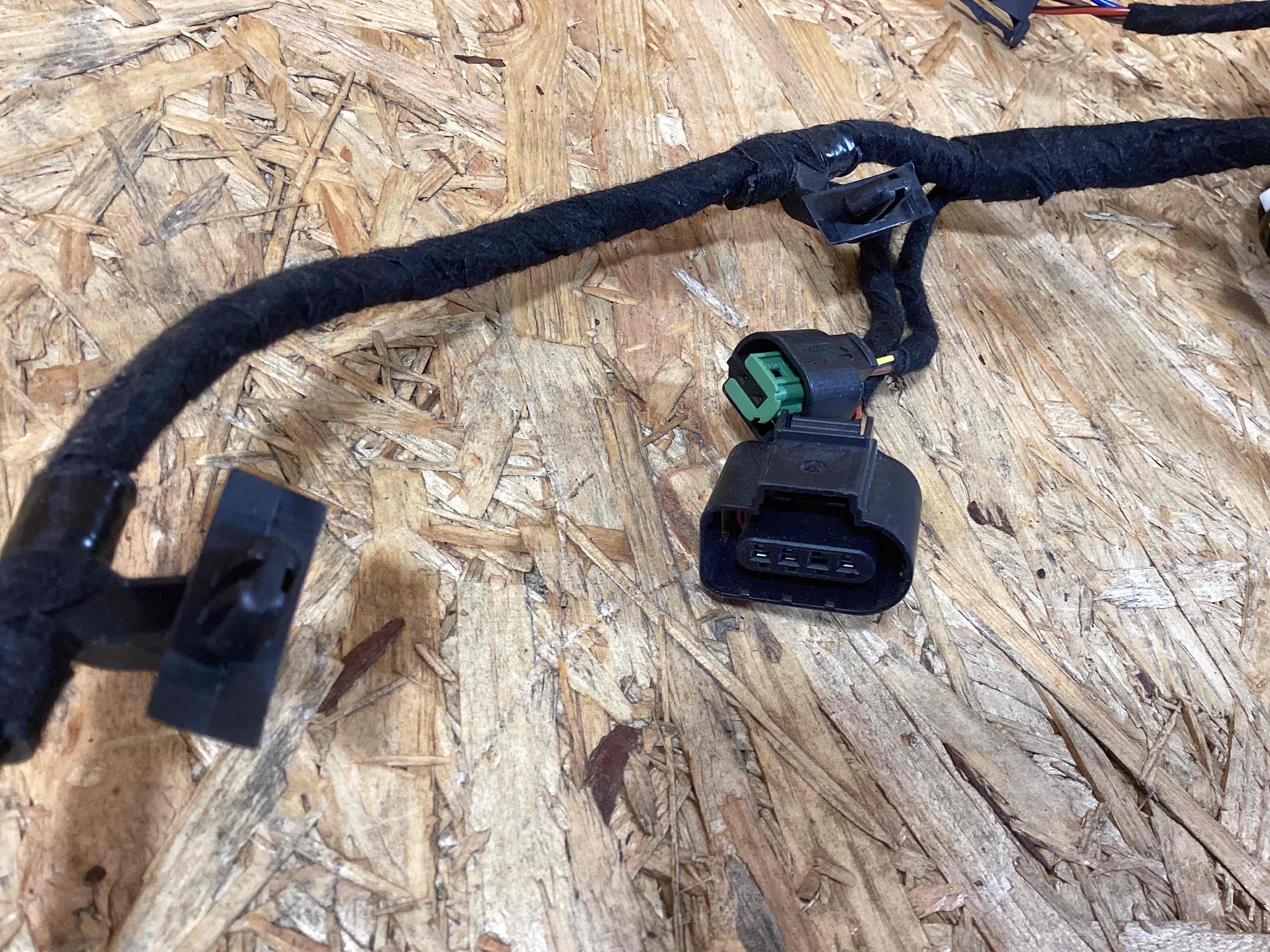 Электропроводка (коса) Porsche Macan 260925-112