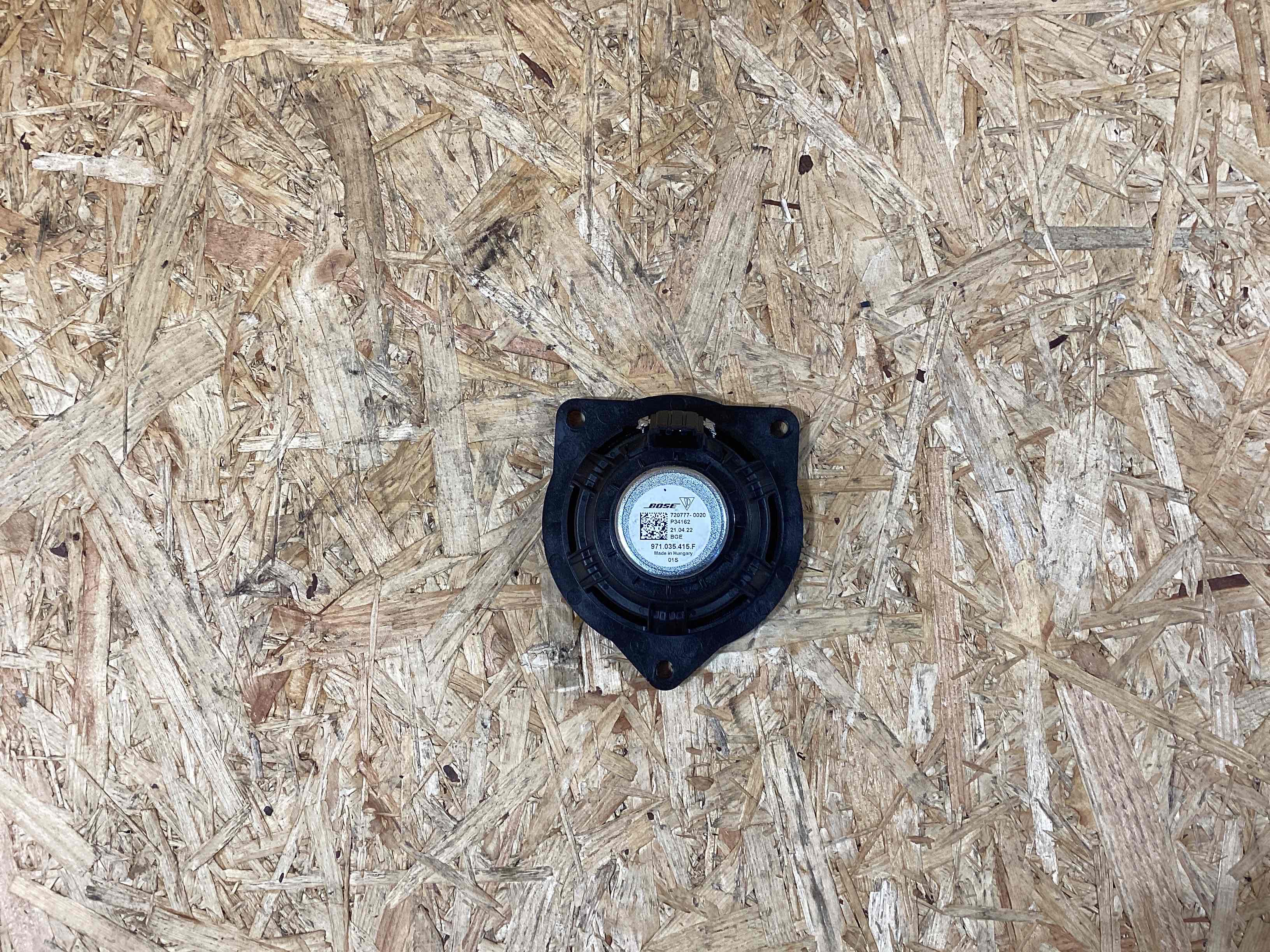 Динамик Porsche Panamera 260925-114