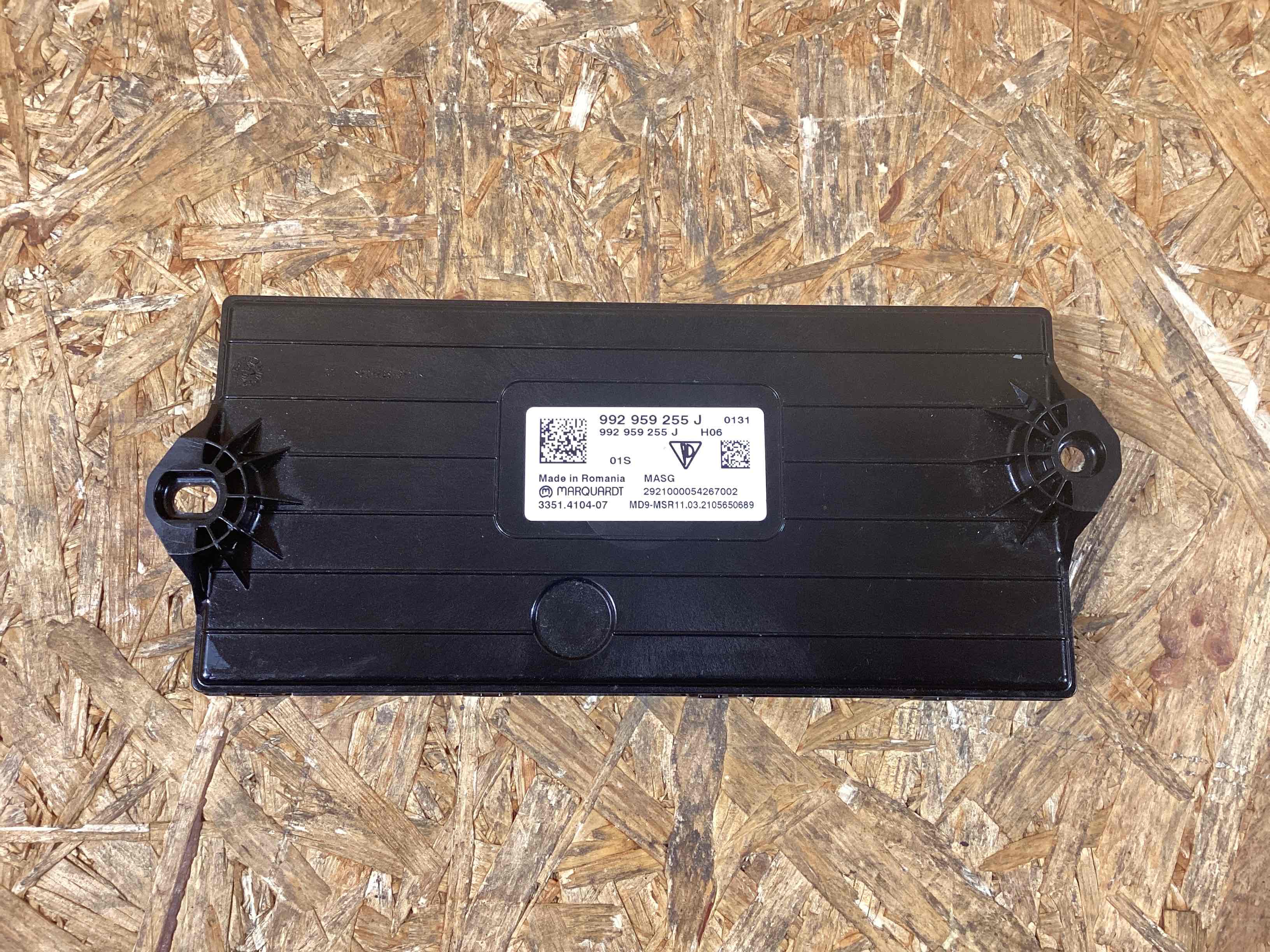 Блок управления (другие) Porsche 911 261125-104