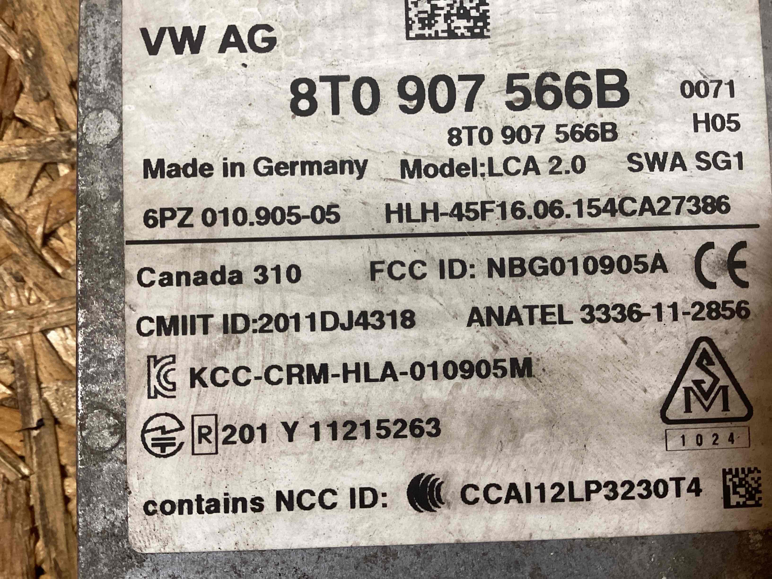 Активный круиз-контроль Porsche Macan 261125-106