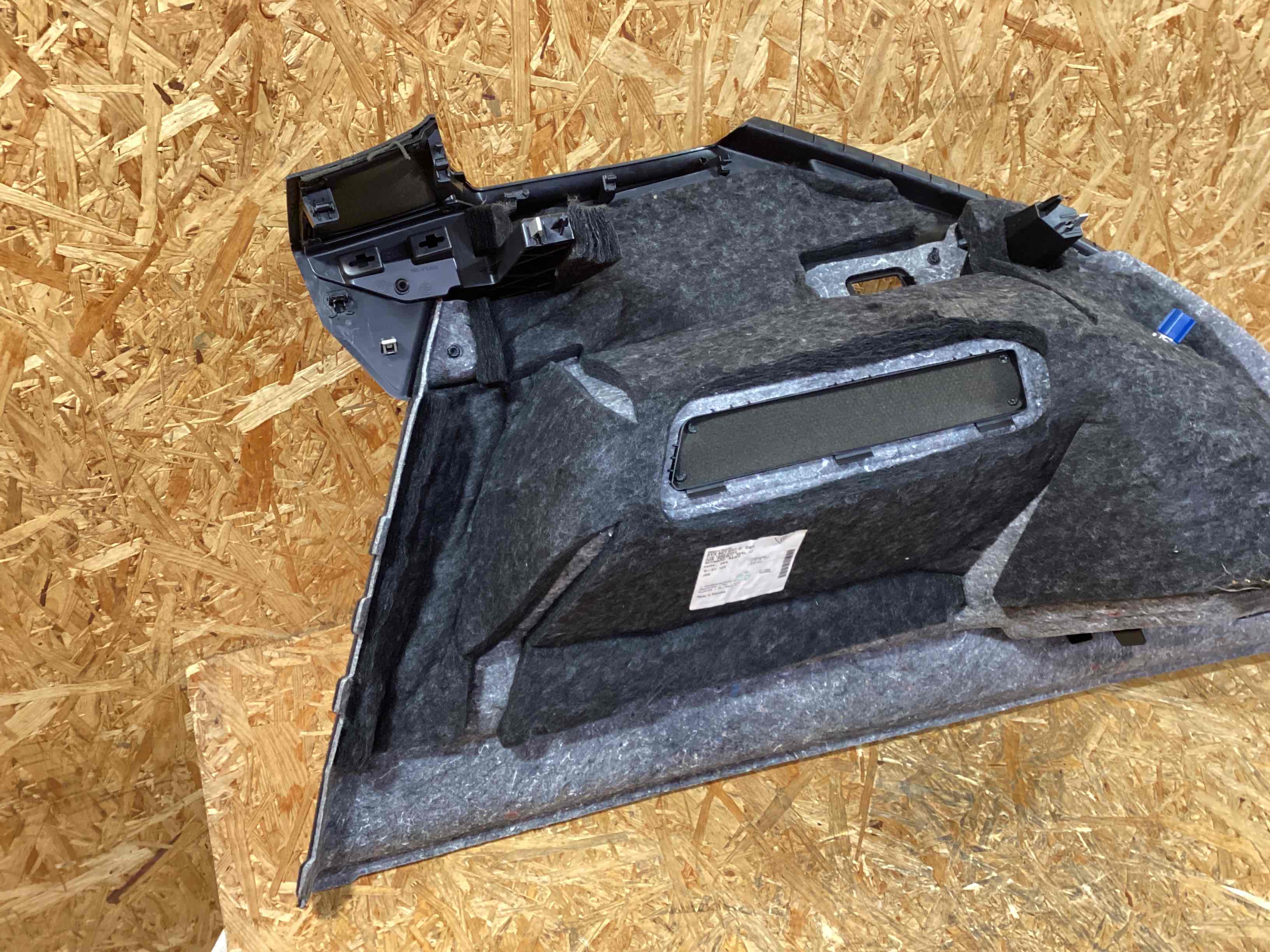 Обшивка салона Porsche Cayenne 261125-111