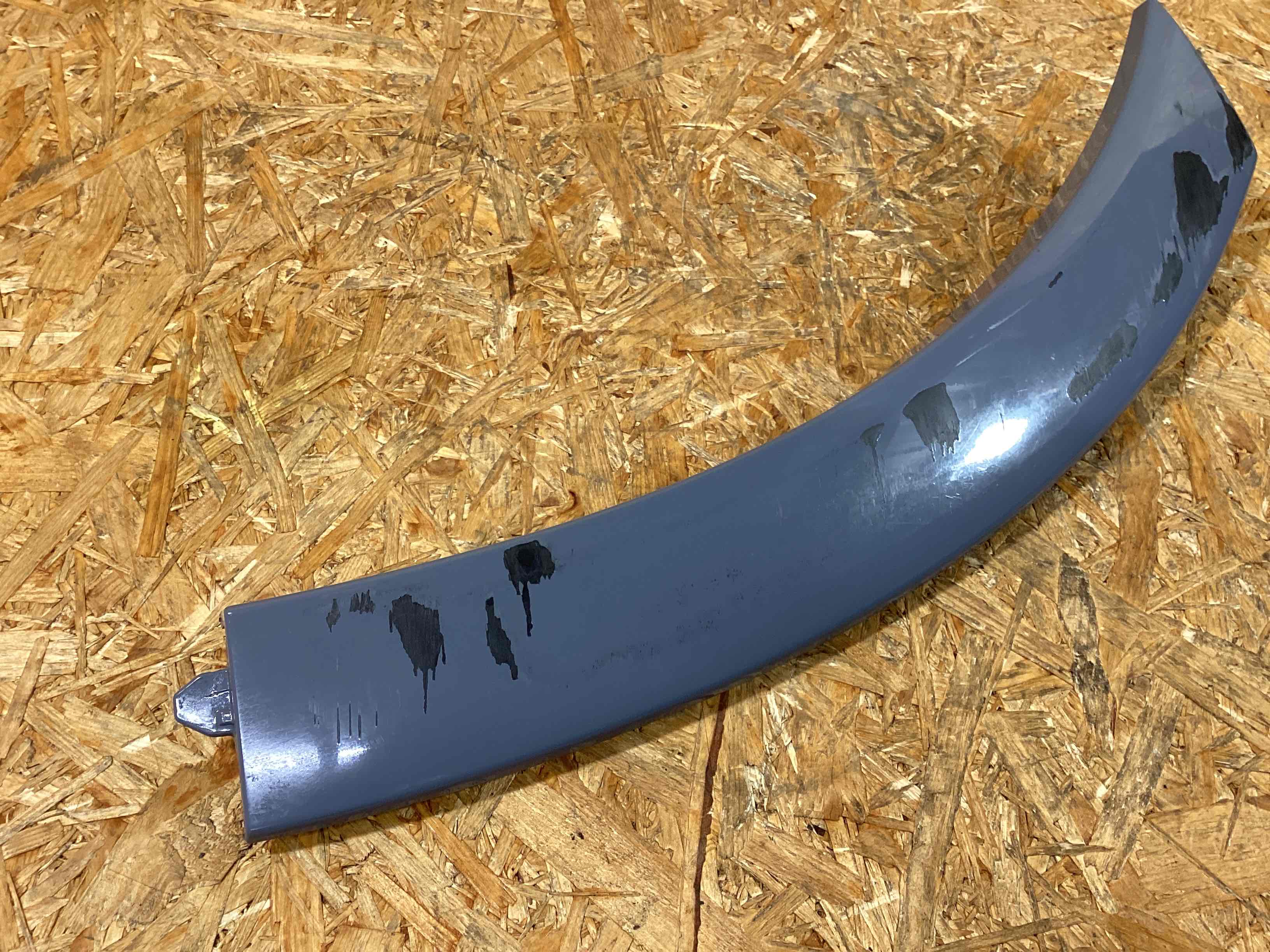 Молдинг арки, накладка на арку Porsche Cayenne 261125-115