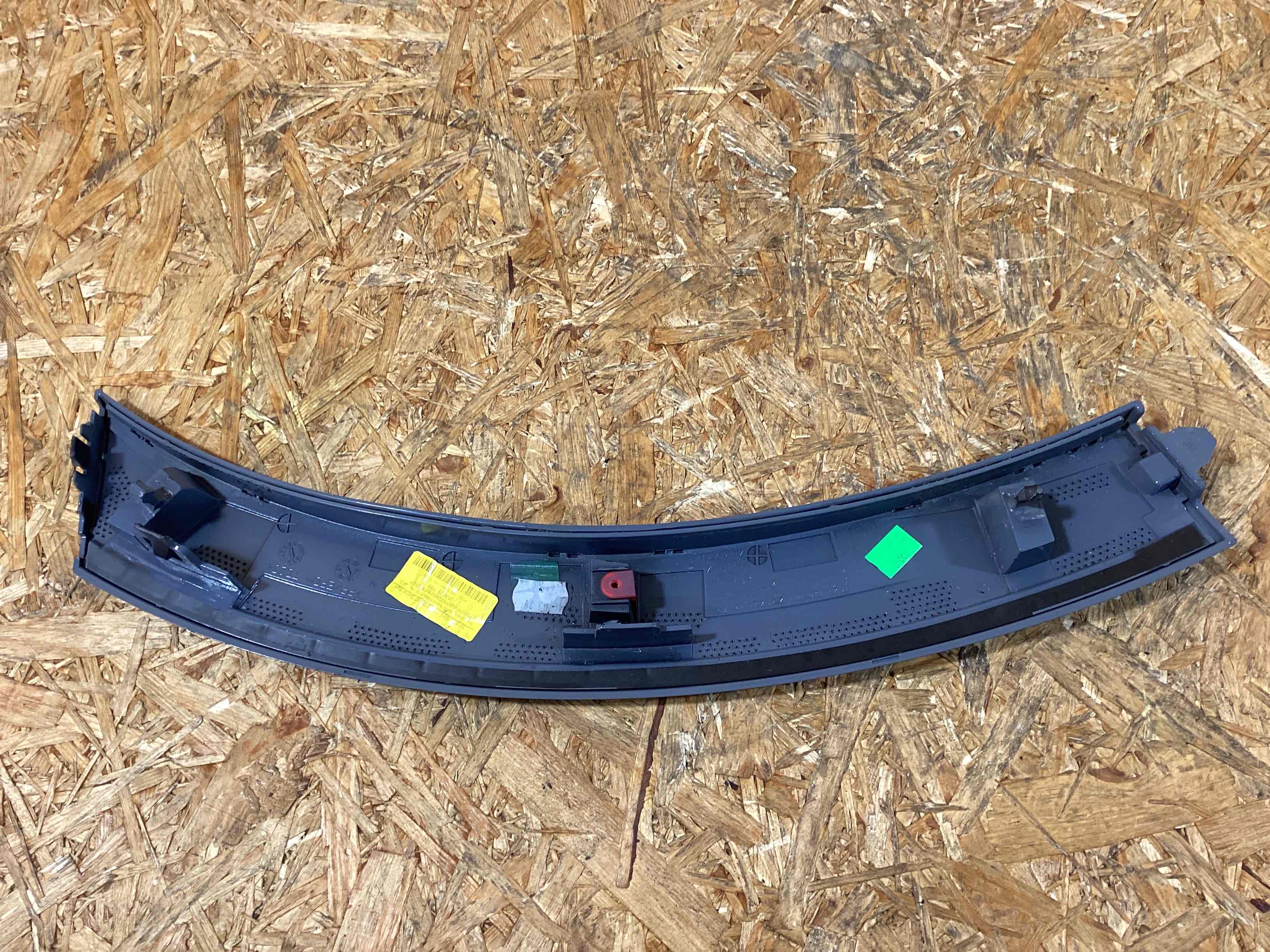 Молдинг арки, накладка на арку Porsche Cayenne 261125-115