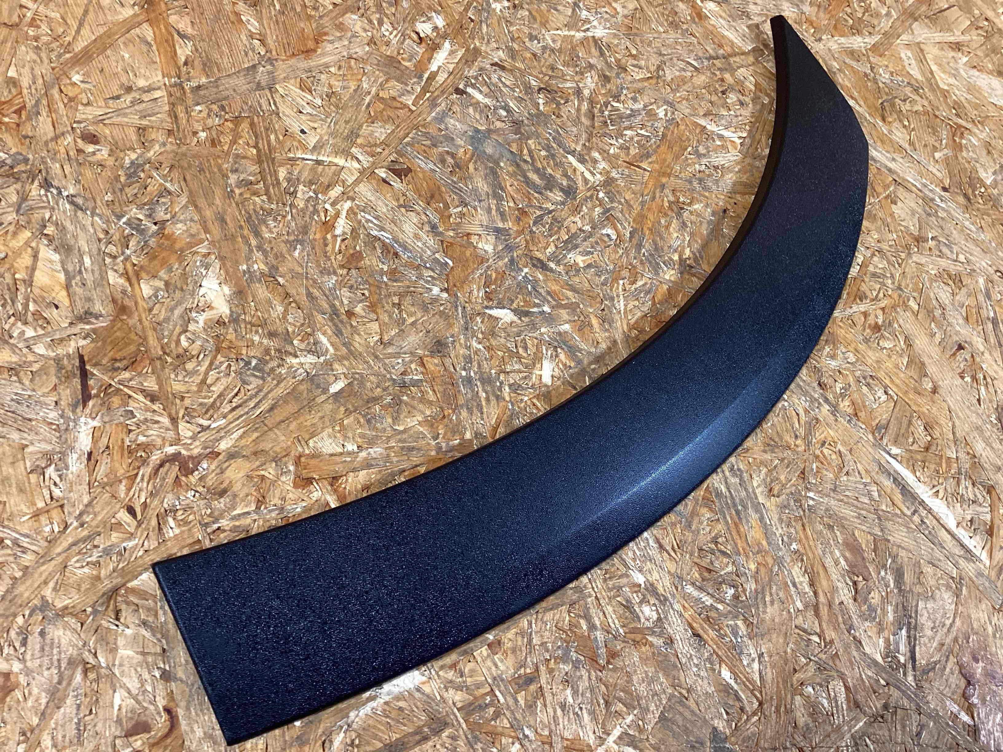 Молдинг арки, накладка на арку Porsche Taycan 261125-116