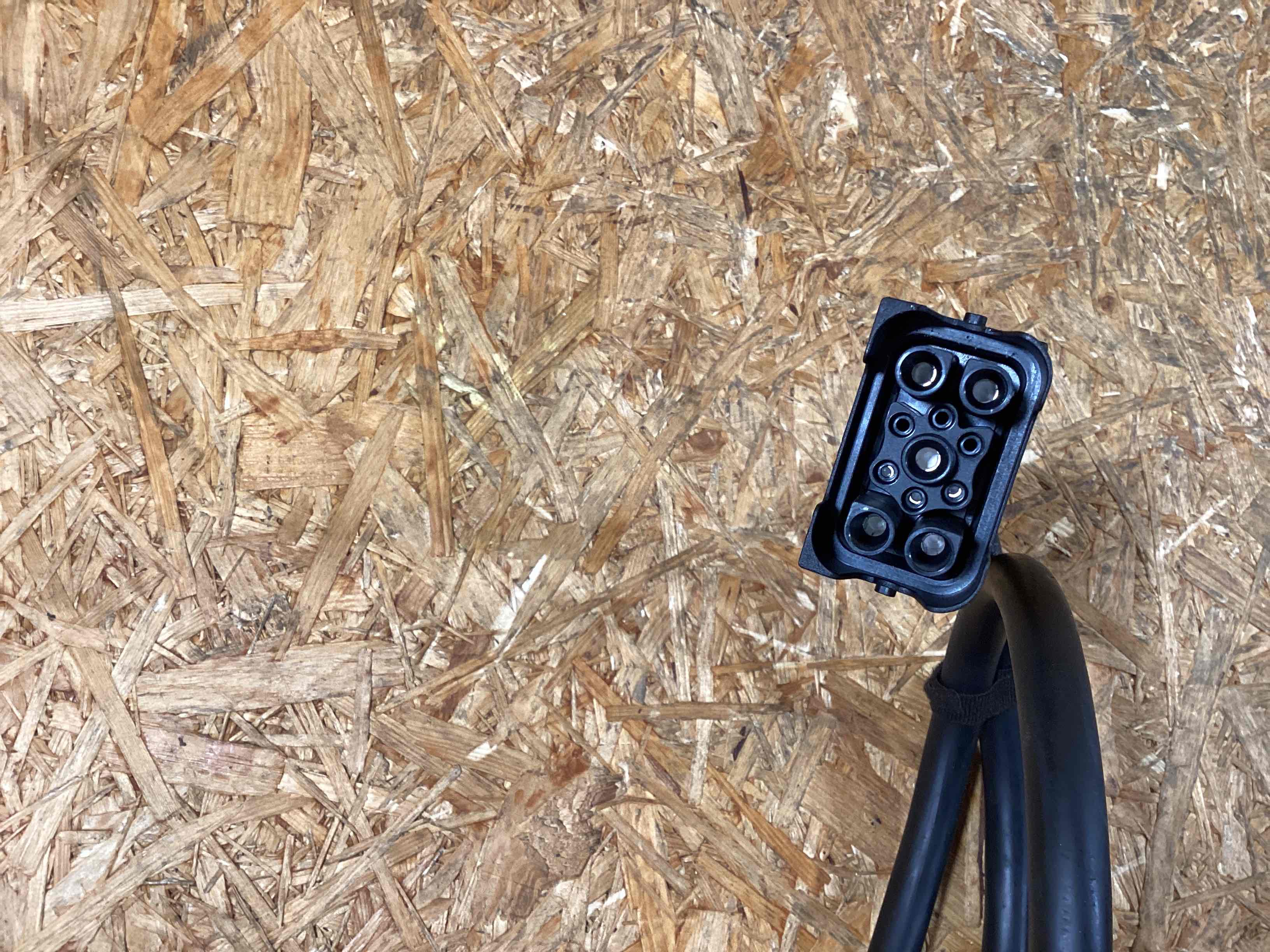 Провод силовой (проводка) Porsche Cayenne 261125-118