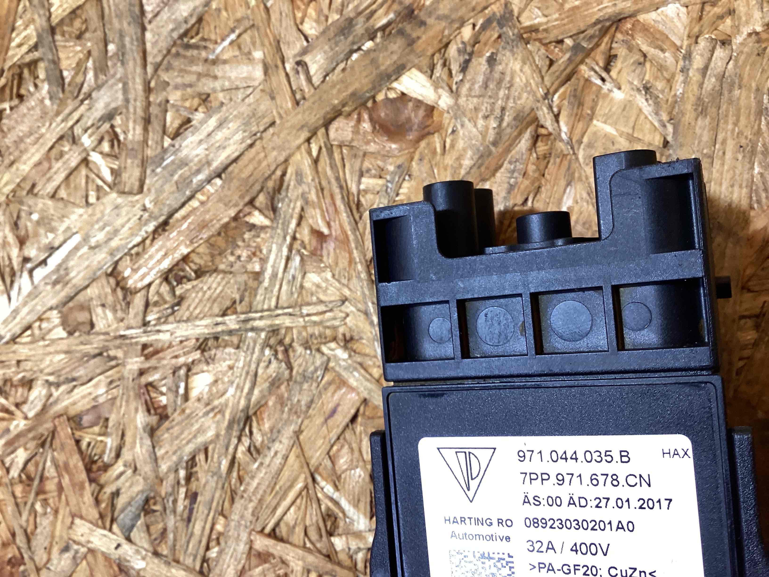 Провод силовой (проводка) Porsche Panamera 261125-119