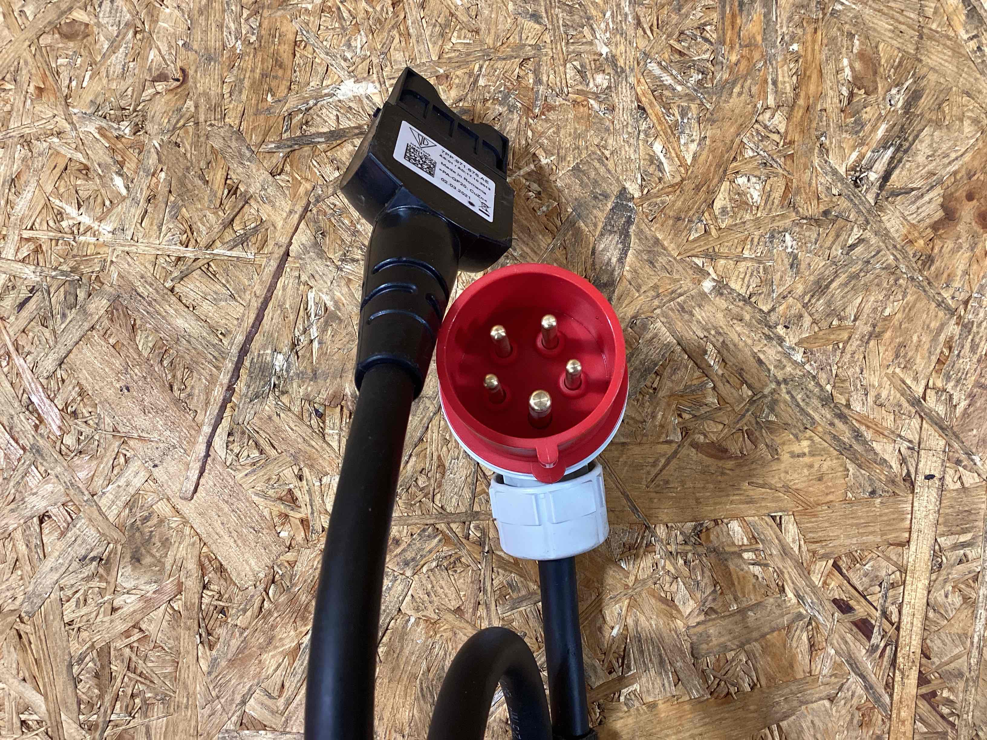 Провод силовой (проводка) Porsche Cayenne 261125-120