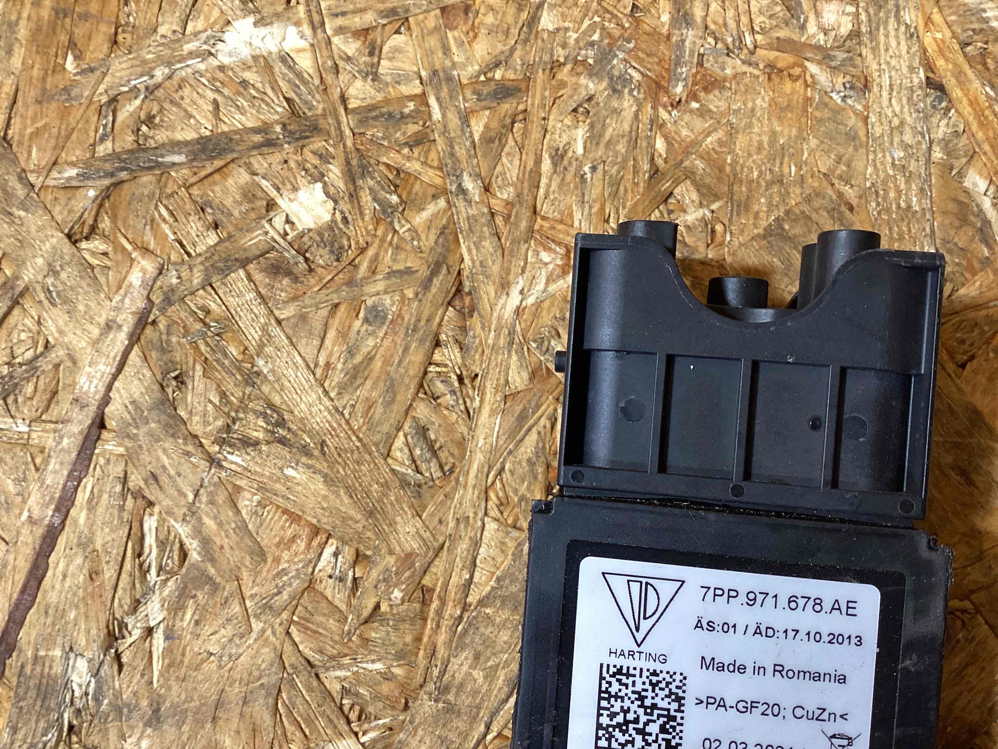 Провод силовой (проводка) Porsche Cayenne 261125-120