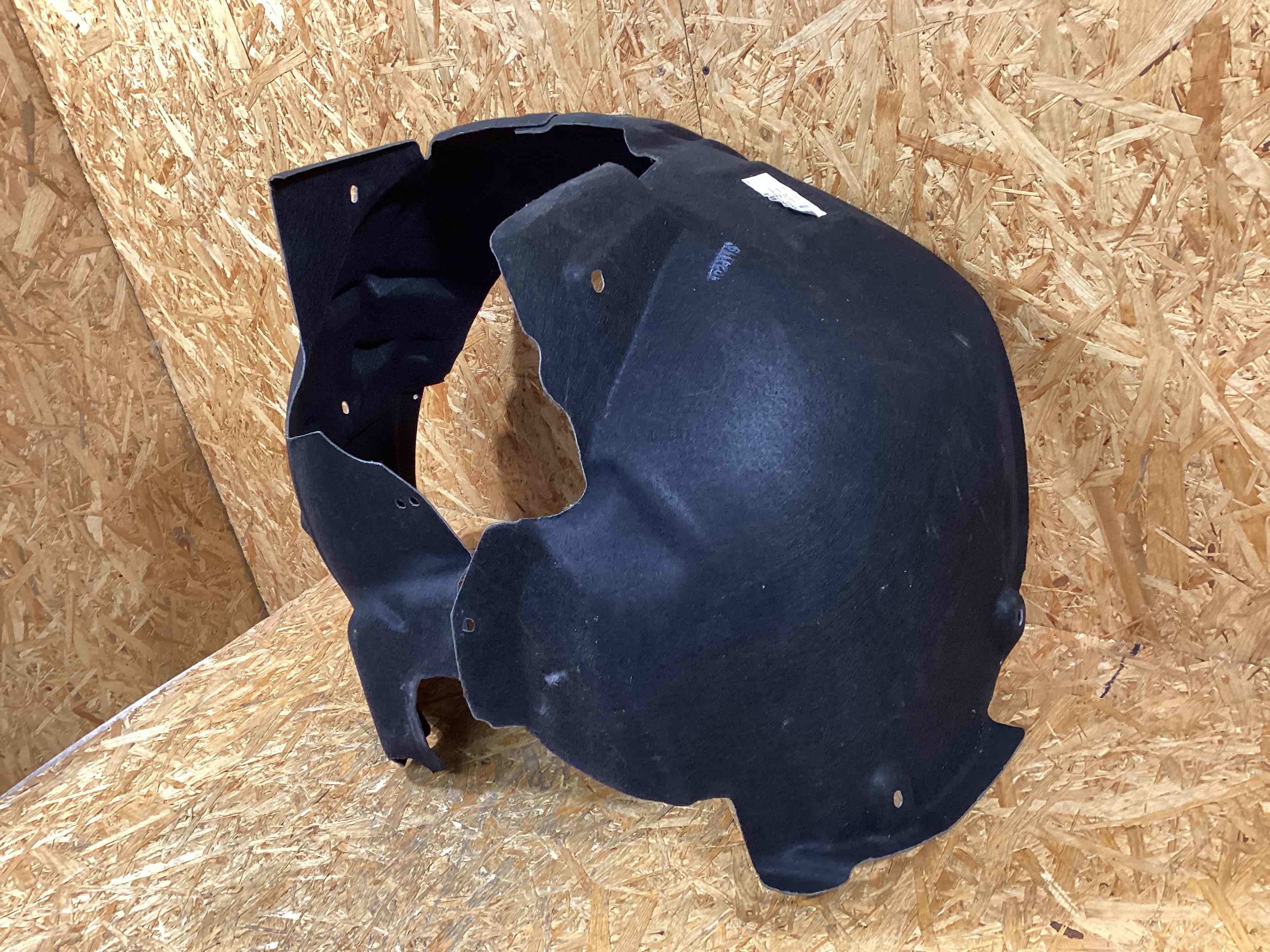 Защита арок передняя правая (подкрылок) Audi A5 261125-125