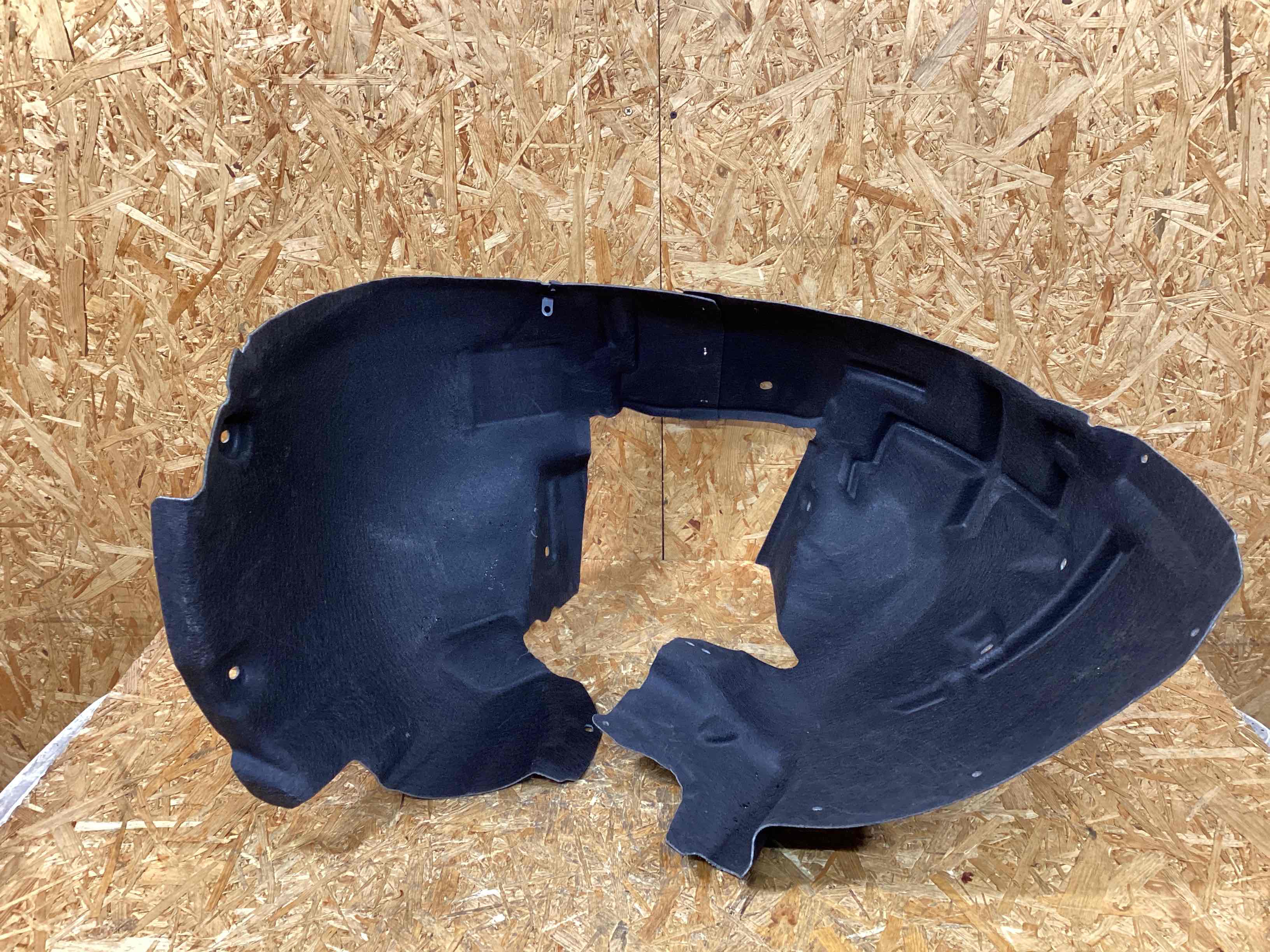 Защита арок передняя правая (подкрылок) Audi A5 261125-125