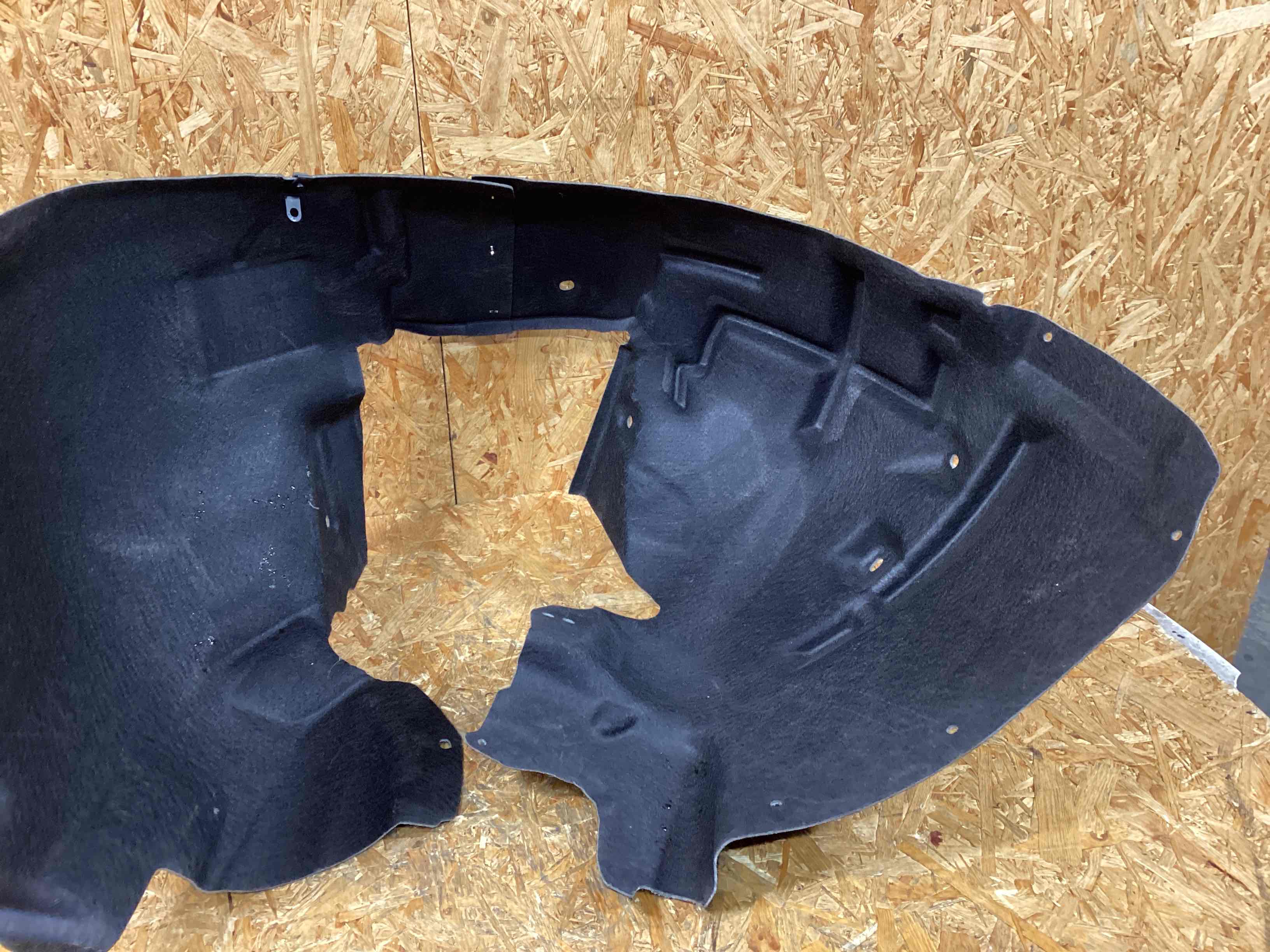 Защита арок передняя правая (подкрылок) Audi A5 261125-125