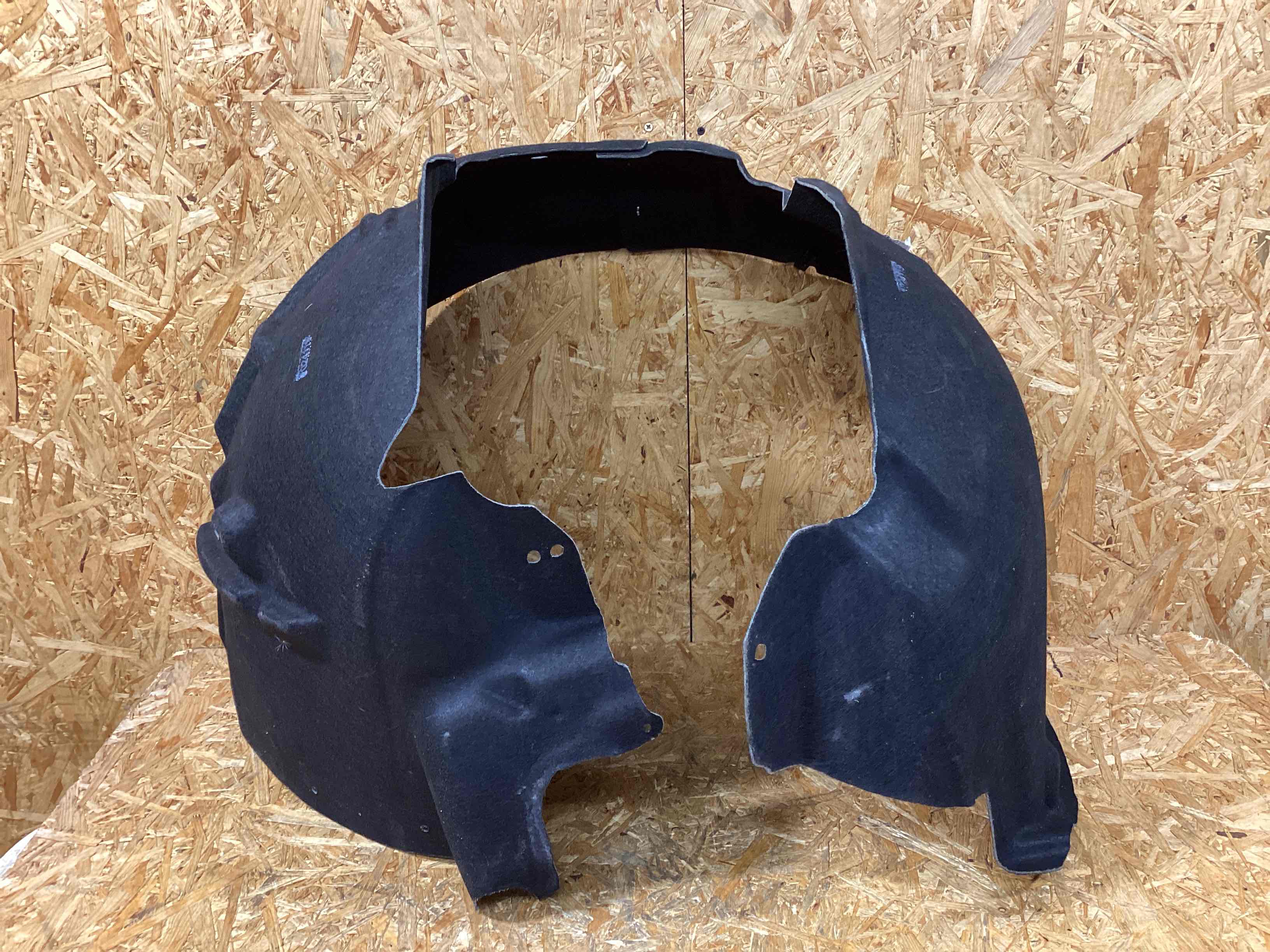 Защита арок передняя правая (подкрылок) Audi A5 261125-125