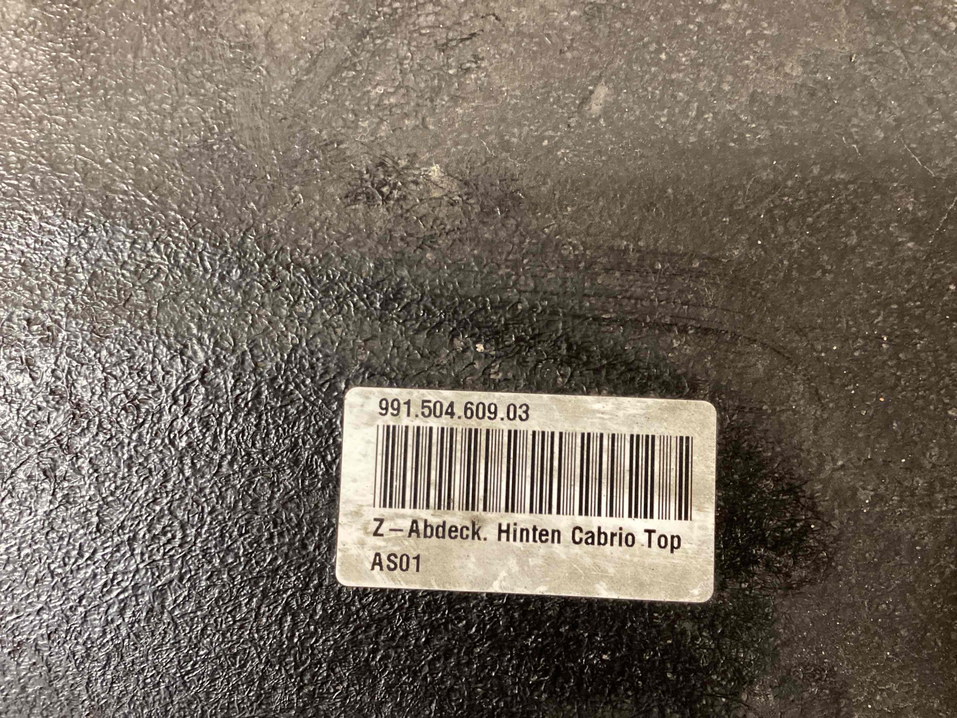 Защита днища кузова Porsche 911 261125-128