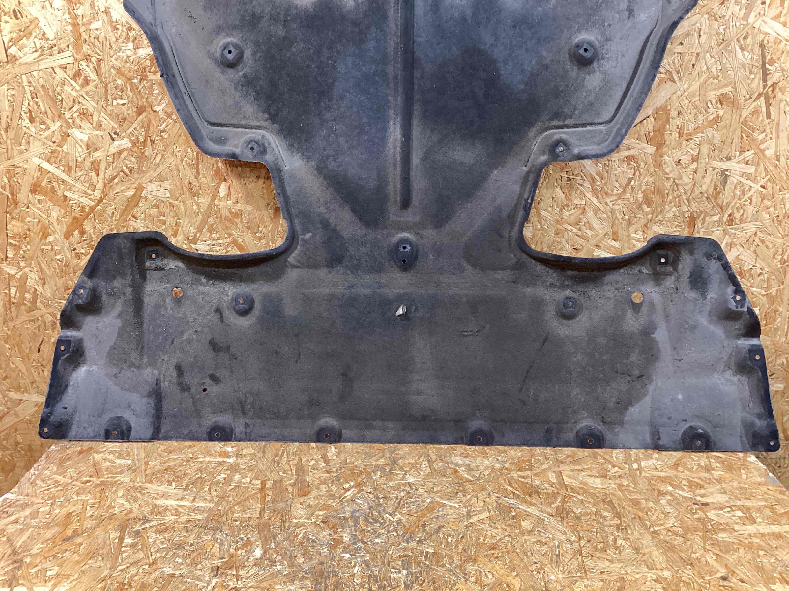 Защита днища кузова Porsche Taycan 261125-130