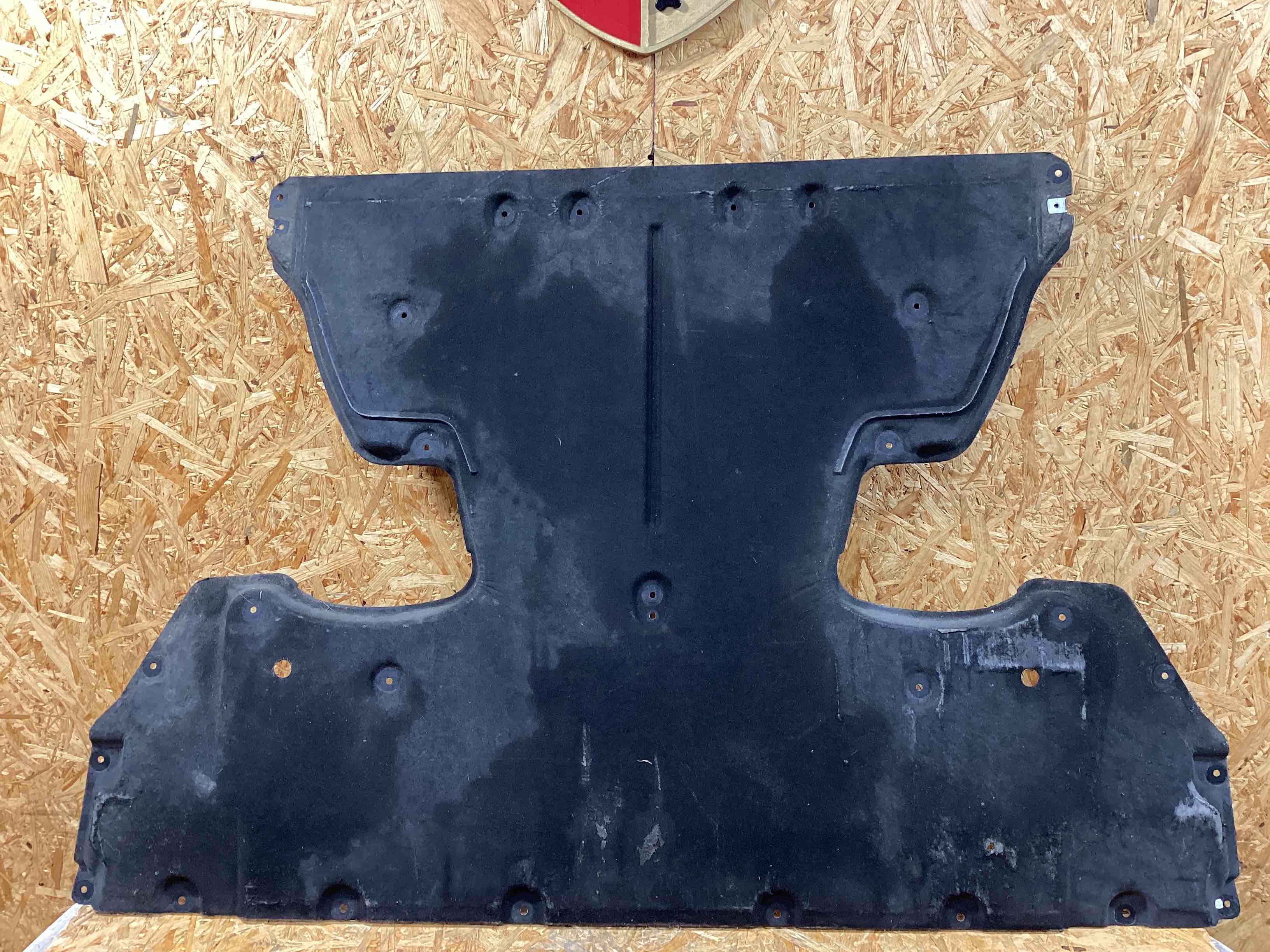 Защита днища кузова Porsche Taycan 261125-130