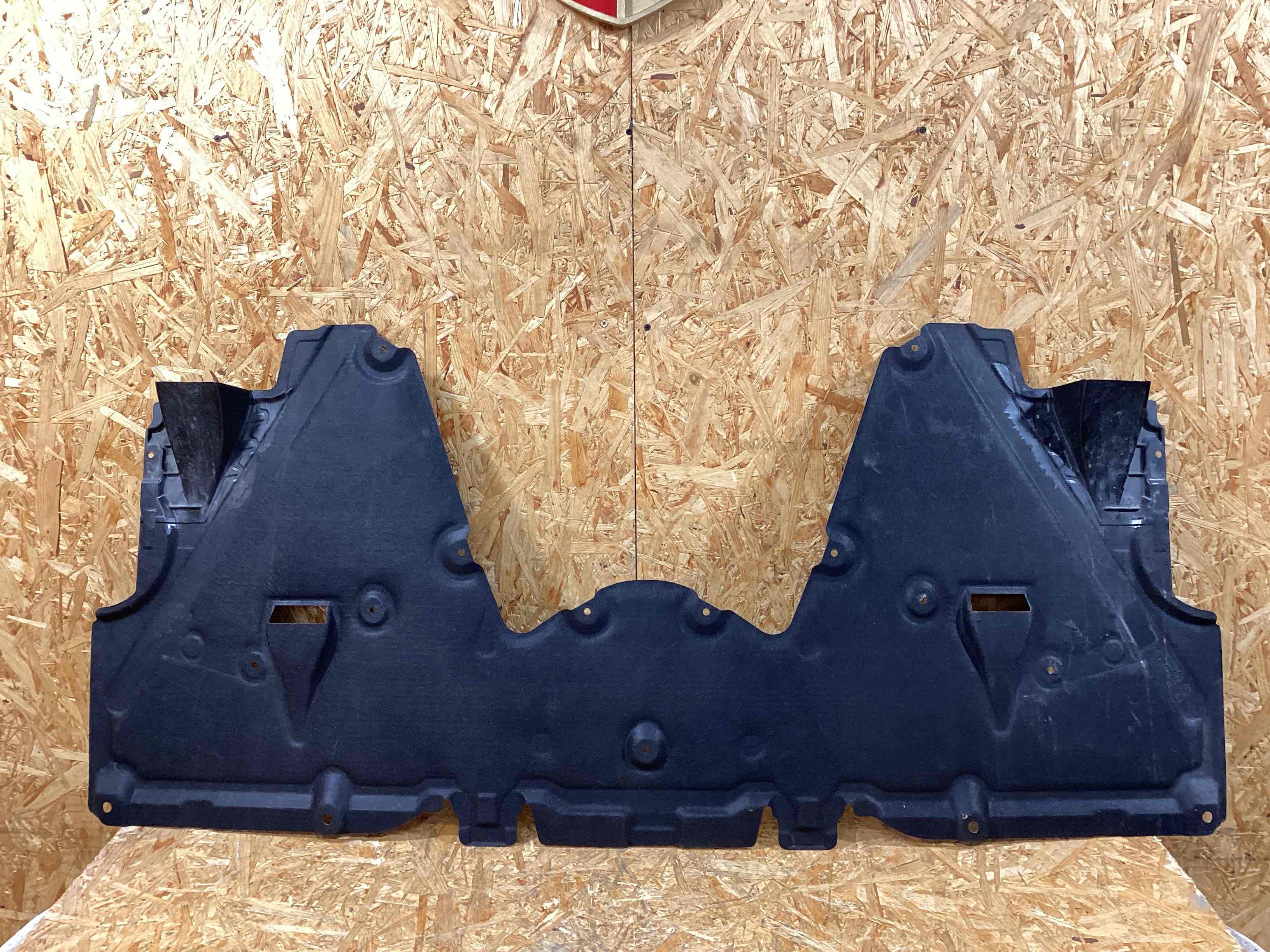 Защита днища кузова Porsche 911 261125-131