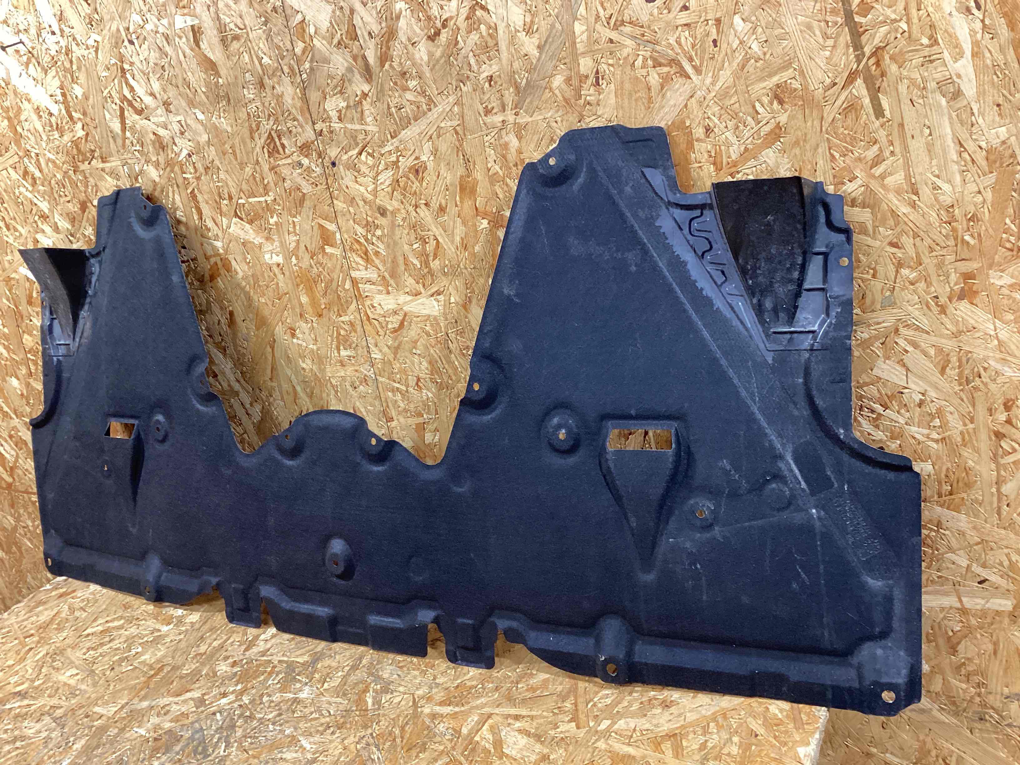 Защита днища кузова Porsche 911 261125-131