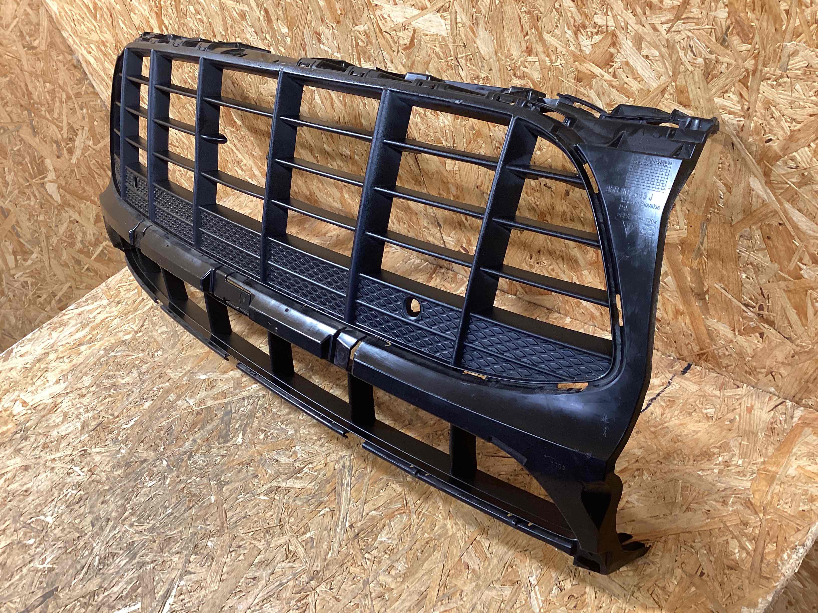 Заглушка, вставка (решетка) в бампер Porsche Macan 270126-101