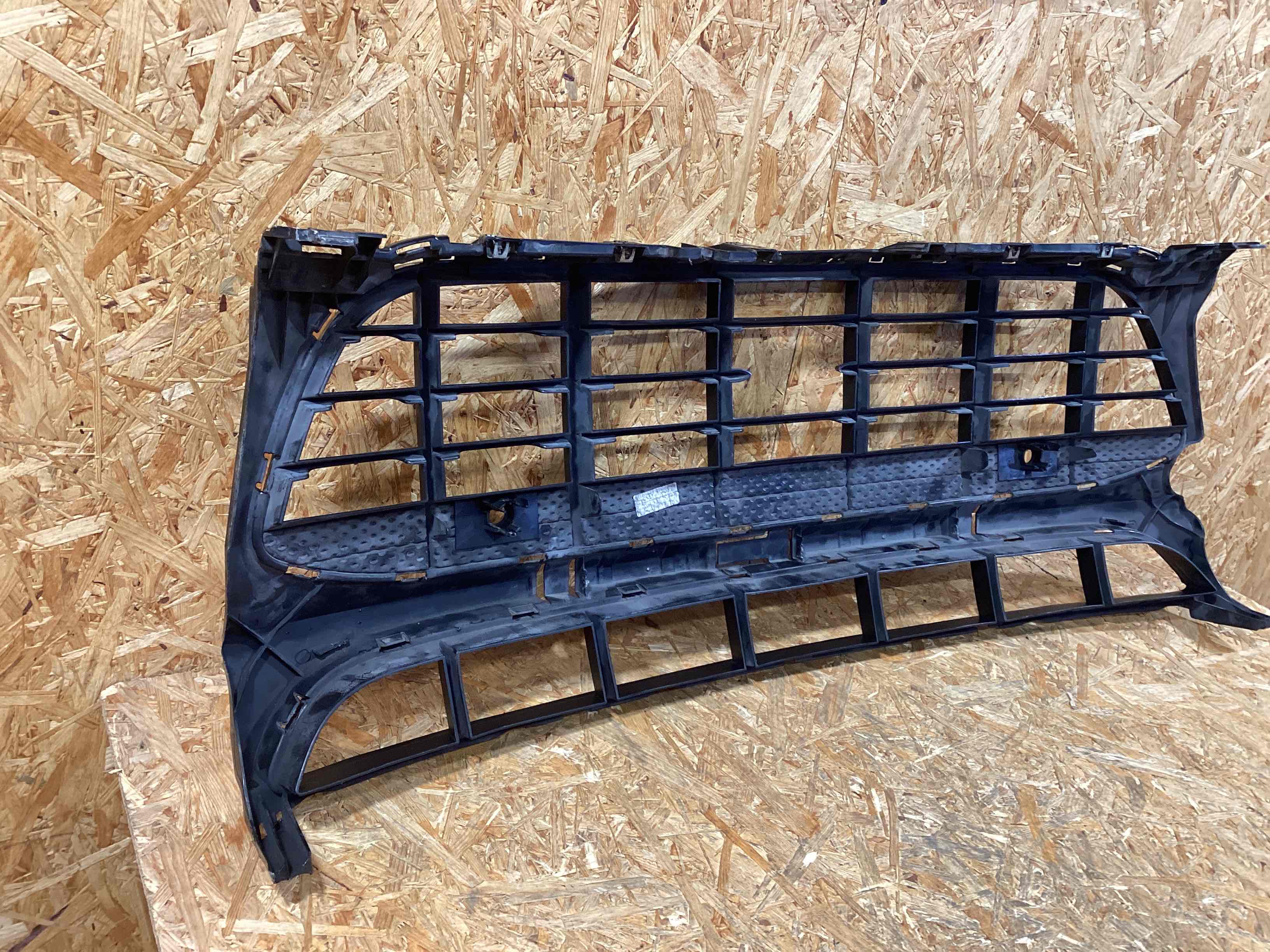 Заглушка, вставка (решетка) в бампер Porsche Macan 270126-101