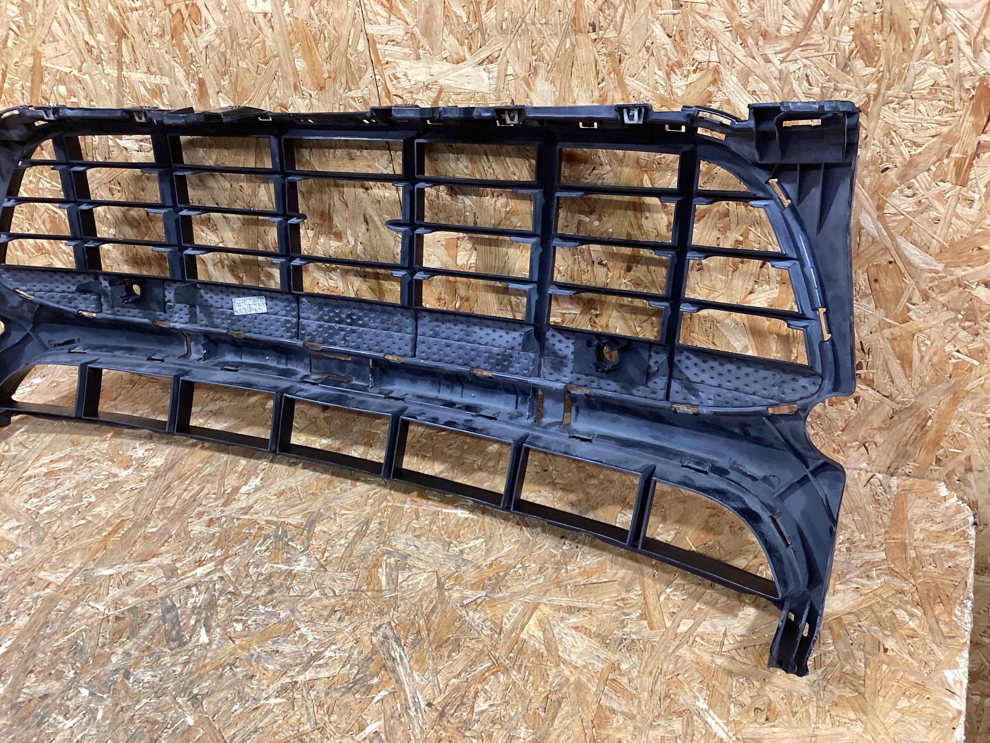 Заглушка, вставка (решетка) в бампер Porsche Macan 270126-101