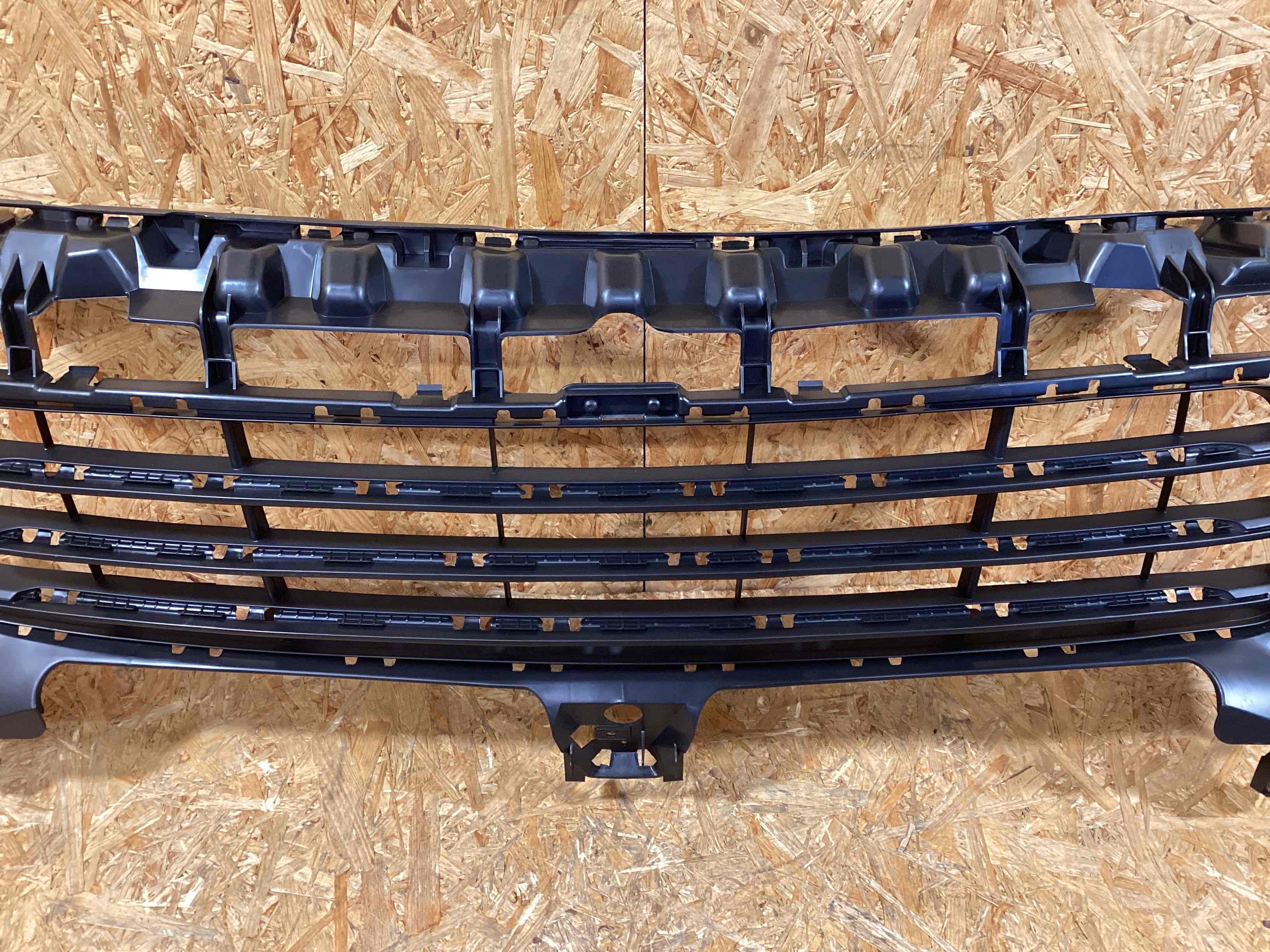 Заглушка, вставка (решетка) в бампер Porsche Cayenne 270126-102