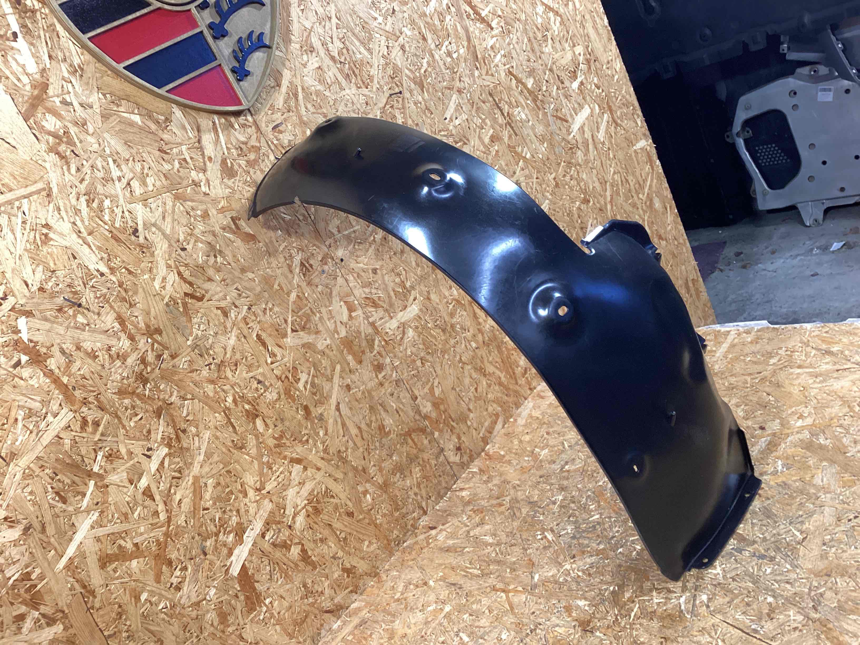 Защита арок задняя правая (подкрылок) Porsche 911 270126-103