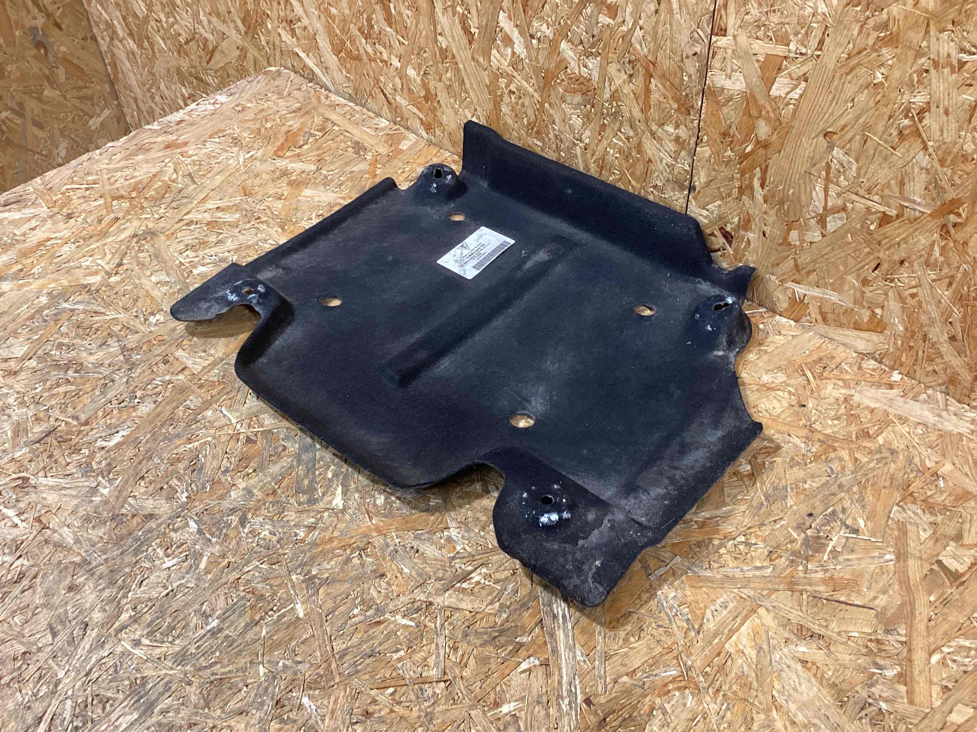 Защита днища кузова Porsche Macan 270126-106