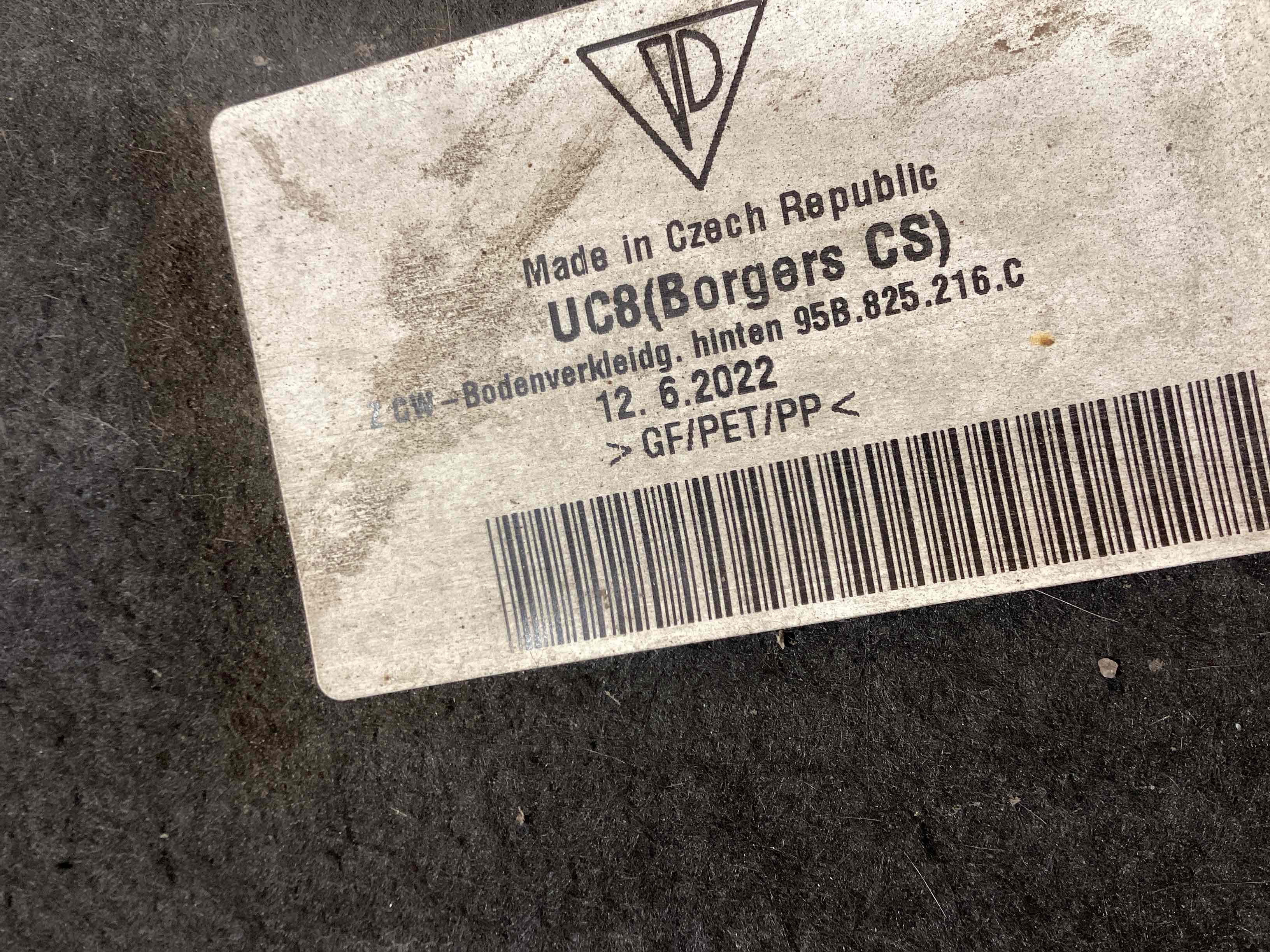 Защита днища кузова Porsche Macan 270126-106