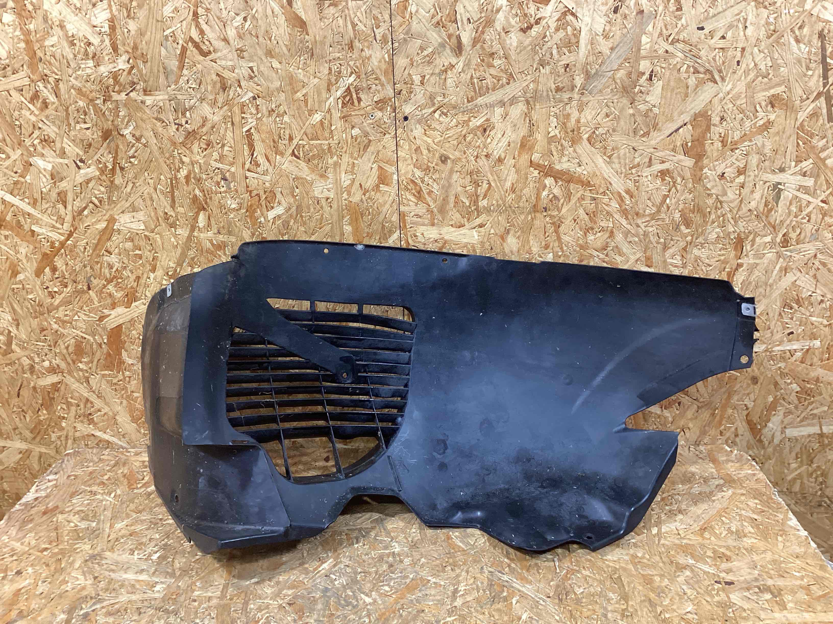 Защита арок передняя левая (подкрылок) Porsche 718 Cayman 270126-108