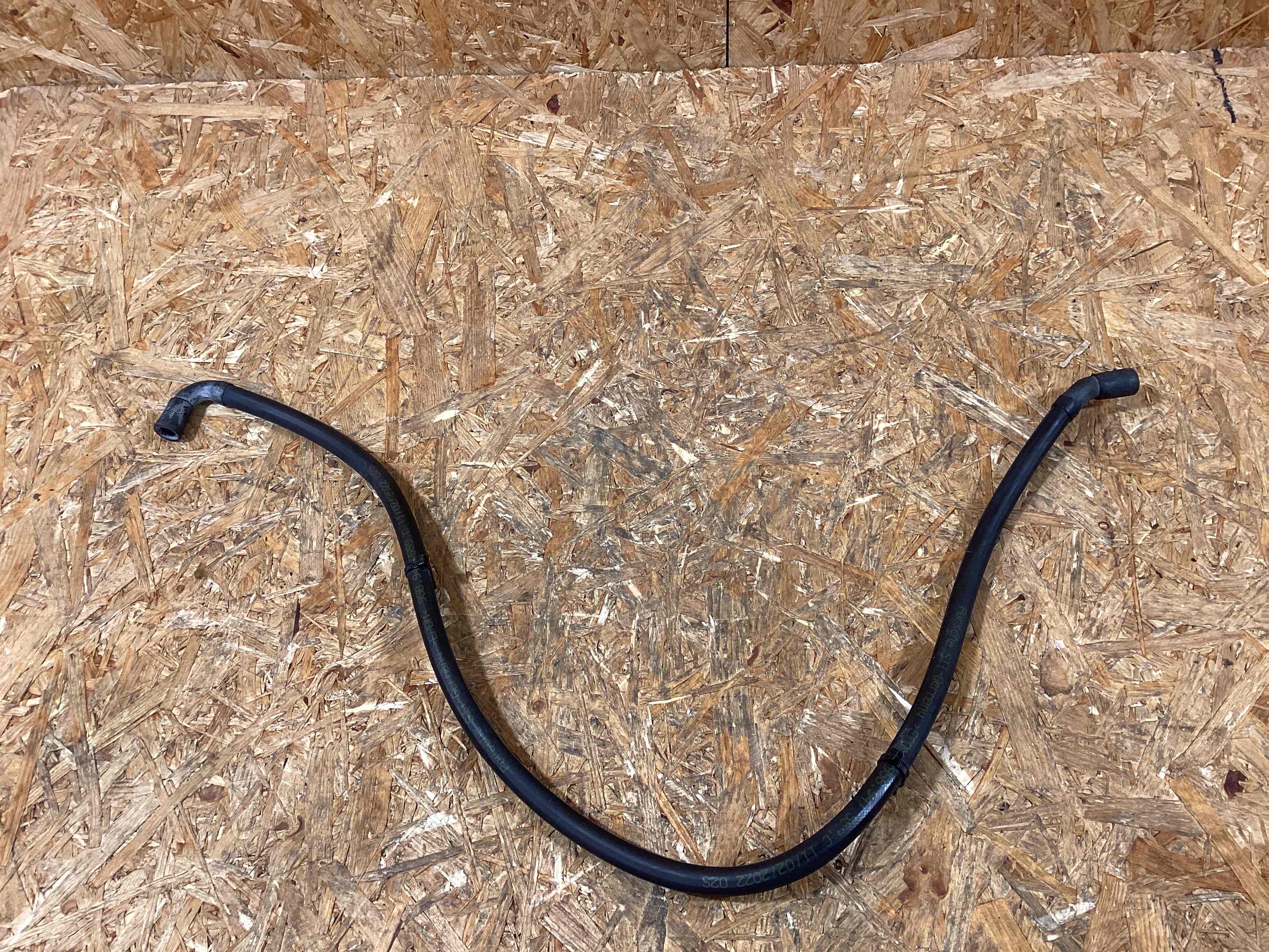 Патрубок Porsche Macan 270126-115