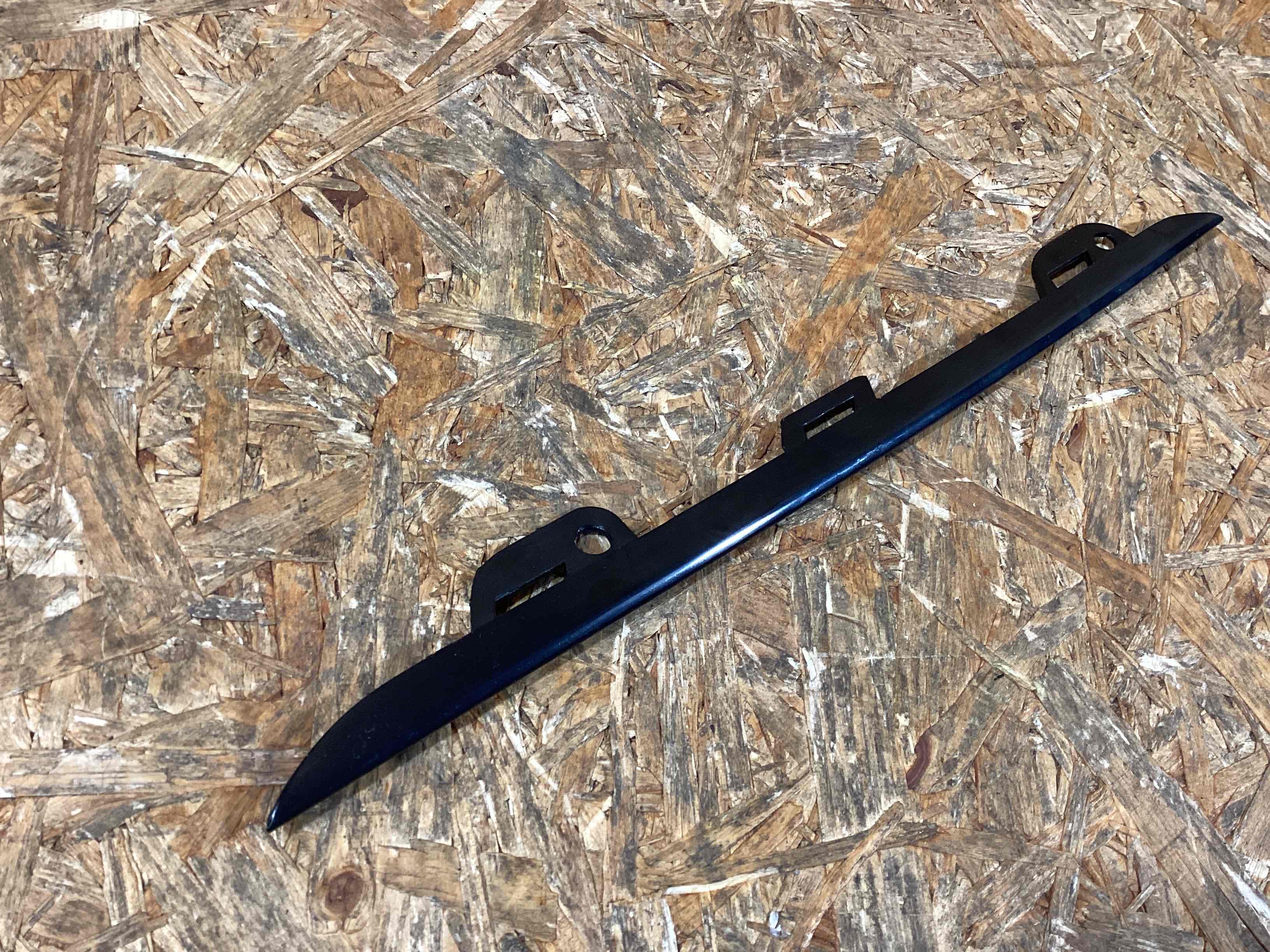 Заглушка, вставка (решетка) в бампер Porsche Cayenne 270126-120