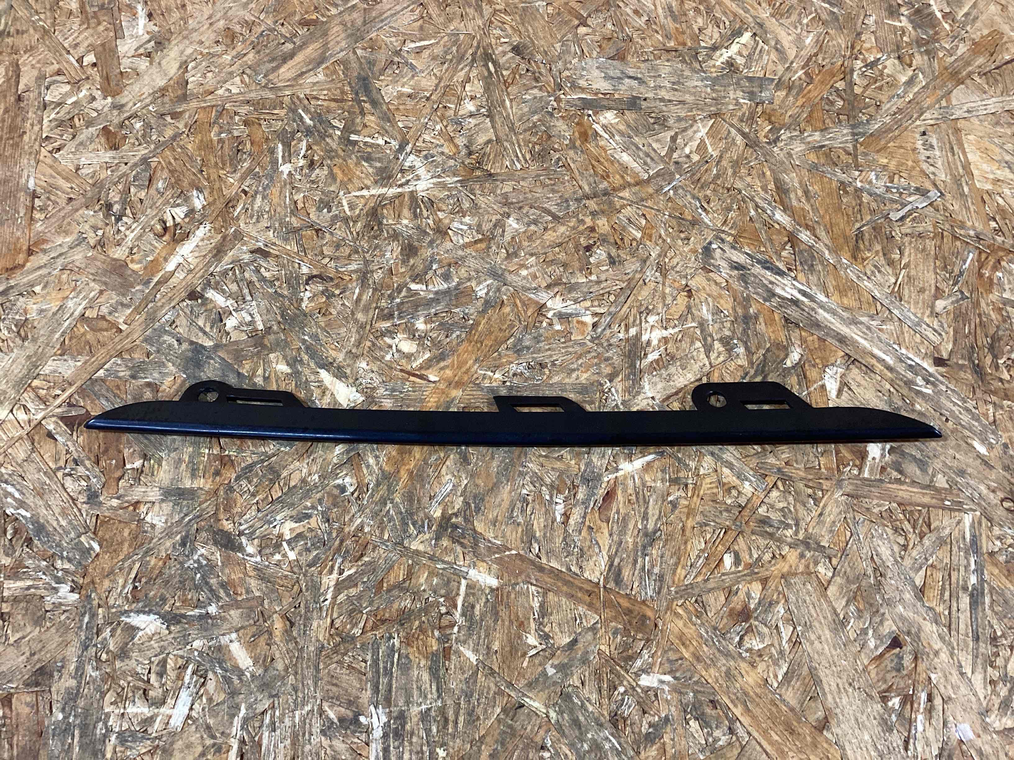 Заглушка, вставка (решетка) в бампер Porsche Cayenne 270126-121