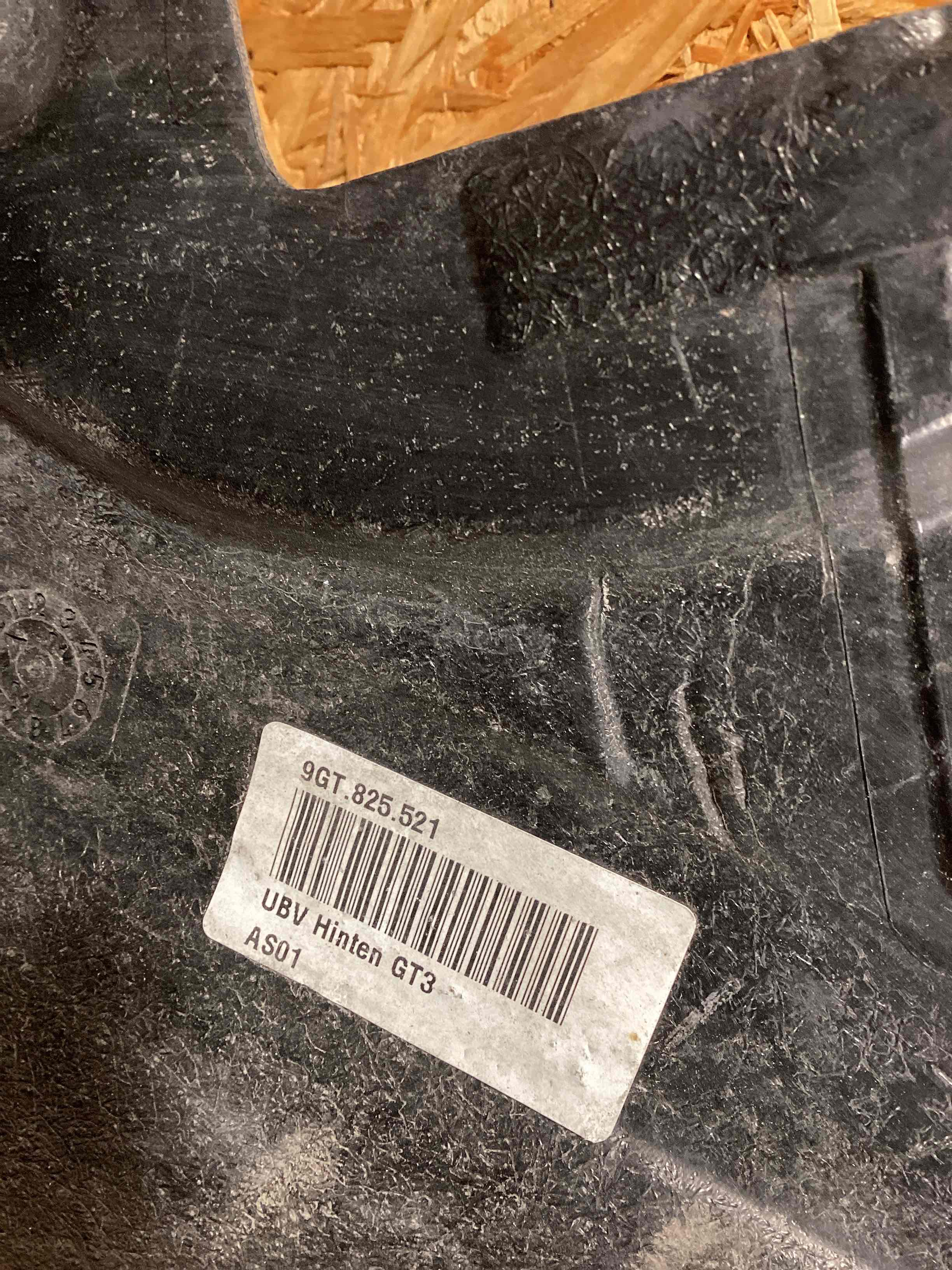 Защита днища кузова Porsche 911 GT3 270126-123