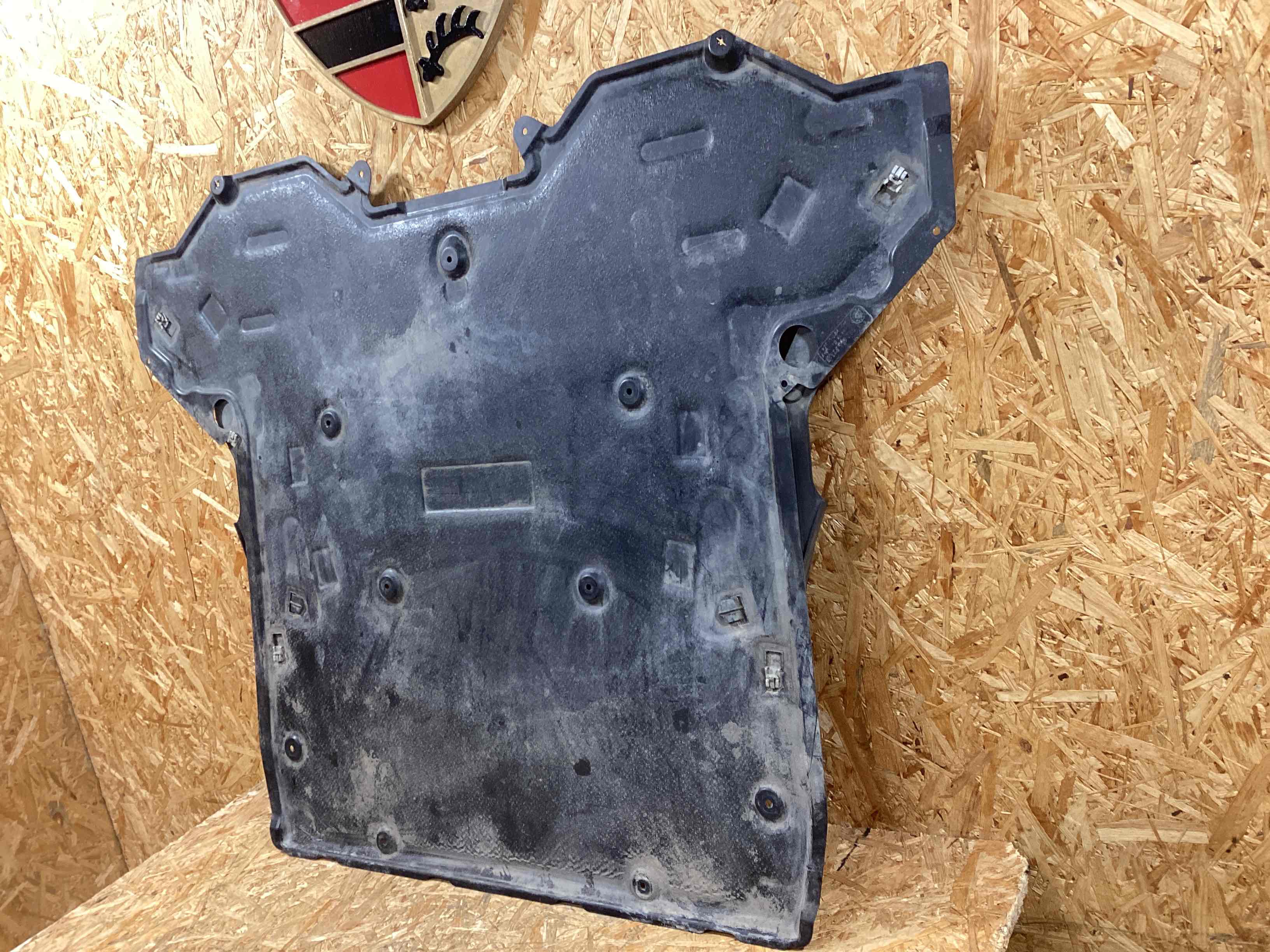 Защита днища кузова Porsche 911 270126-124