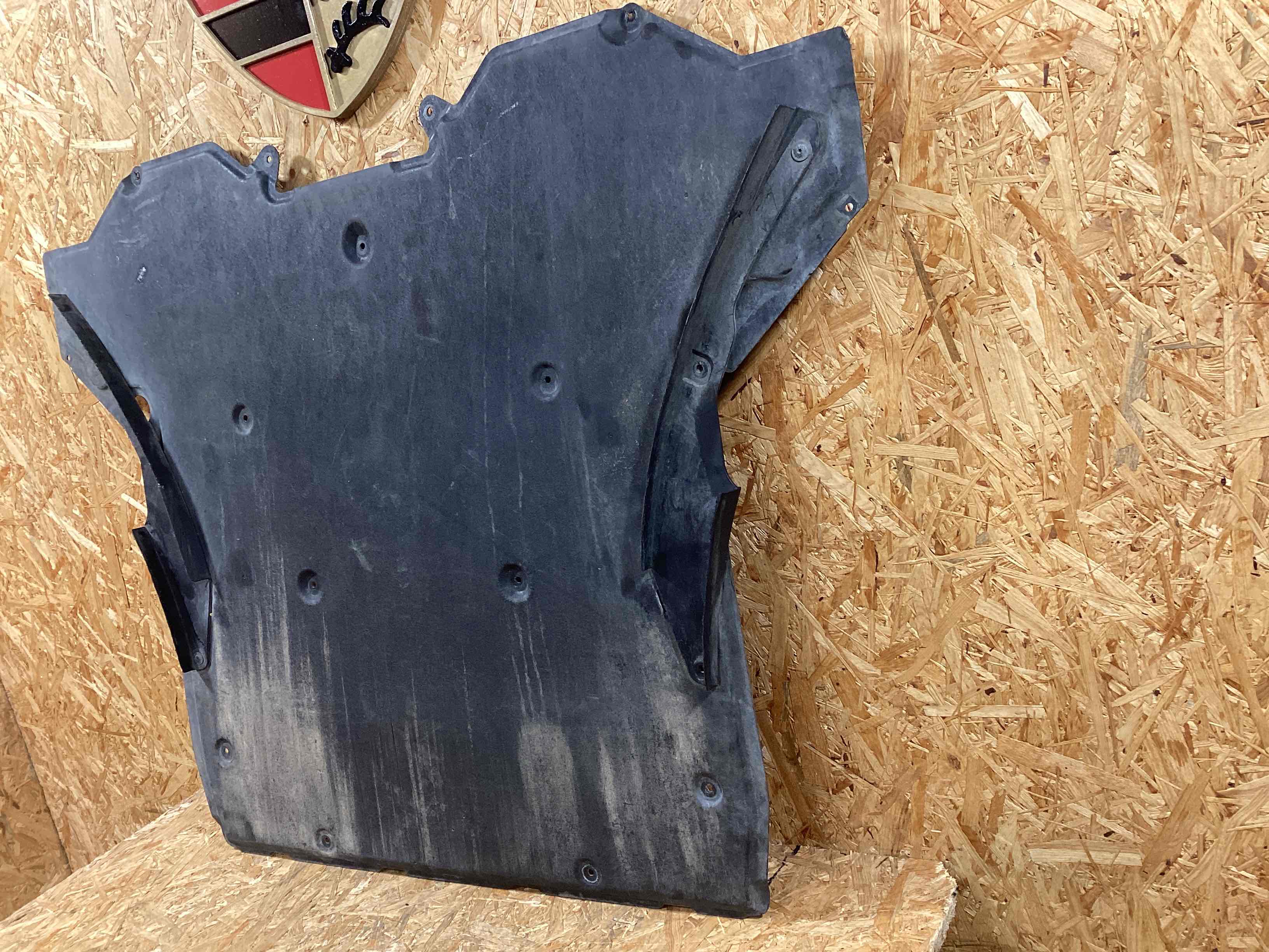 Защита днища кузова Porsche 911 270126-124